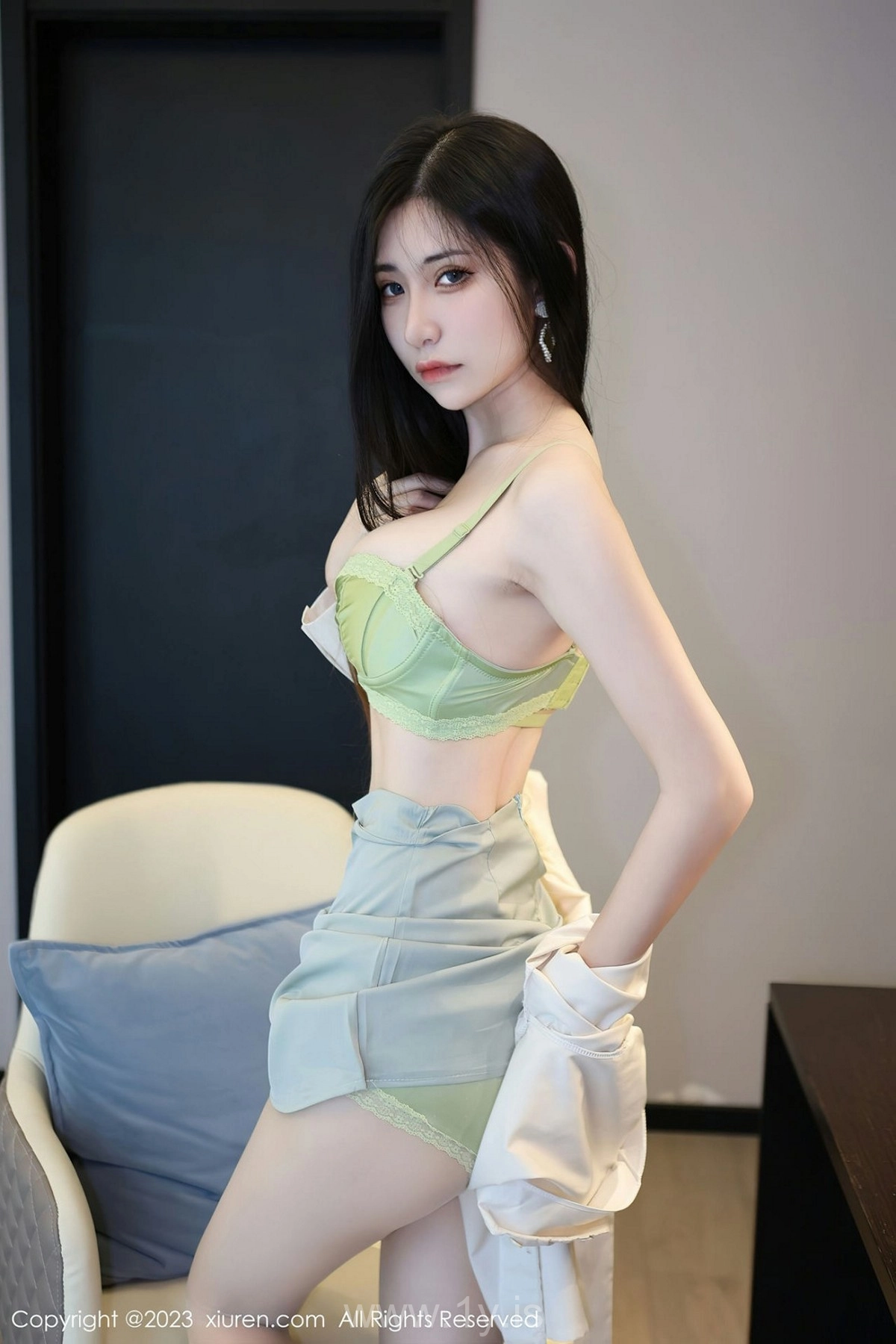 XIUREN(秀人网) NO.6547 Delightful Chinese Cutie 依娜Yina