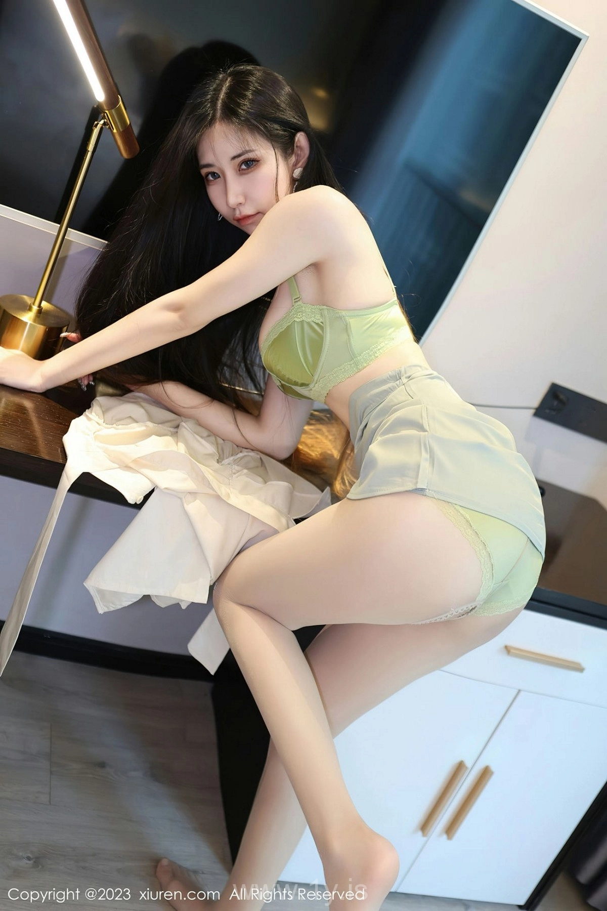 XIUREN(秀人网) NO.6547 Delightful Chinese Cutie 依娜Yina