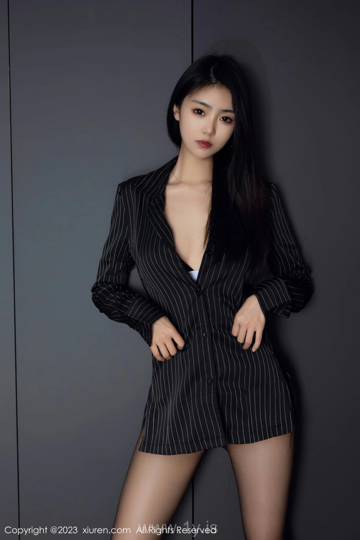 XIUREN(秀人网) NO.6677 Fair & Fancy Asian Hottie 可樂Vicky
