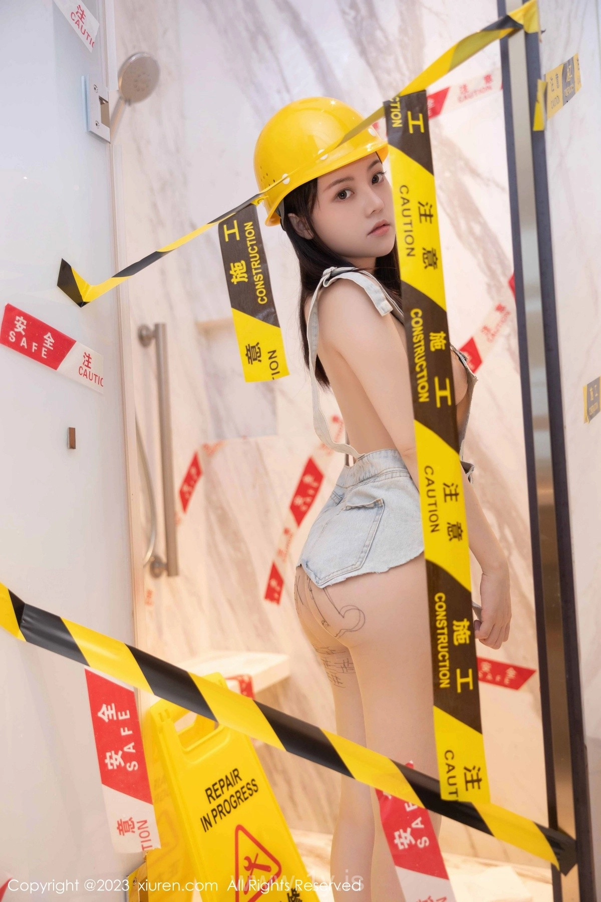 XIUREN(秀人网) NO.6760 Delightful & Nice-looking Asian Cutie 豆瓣醬