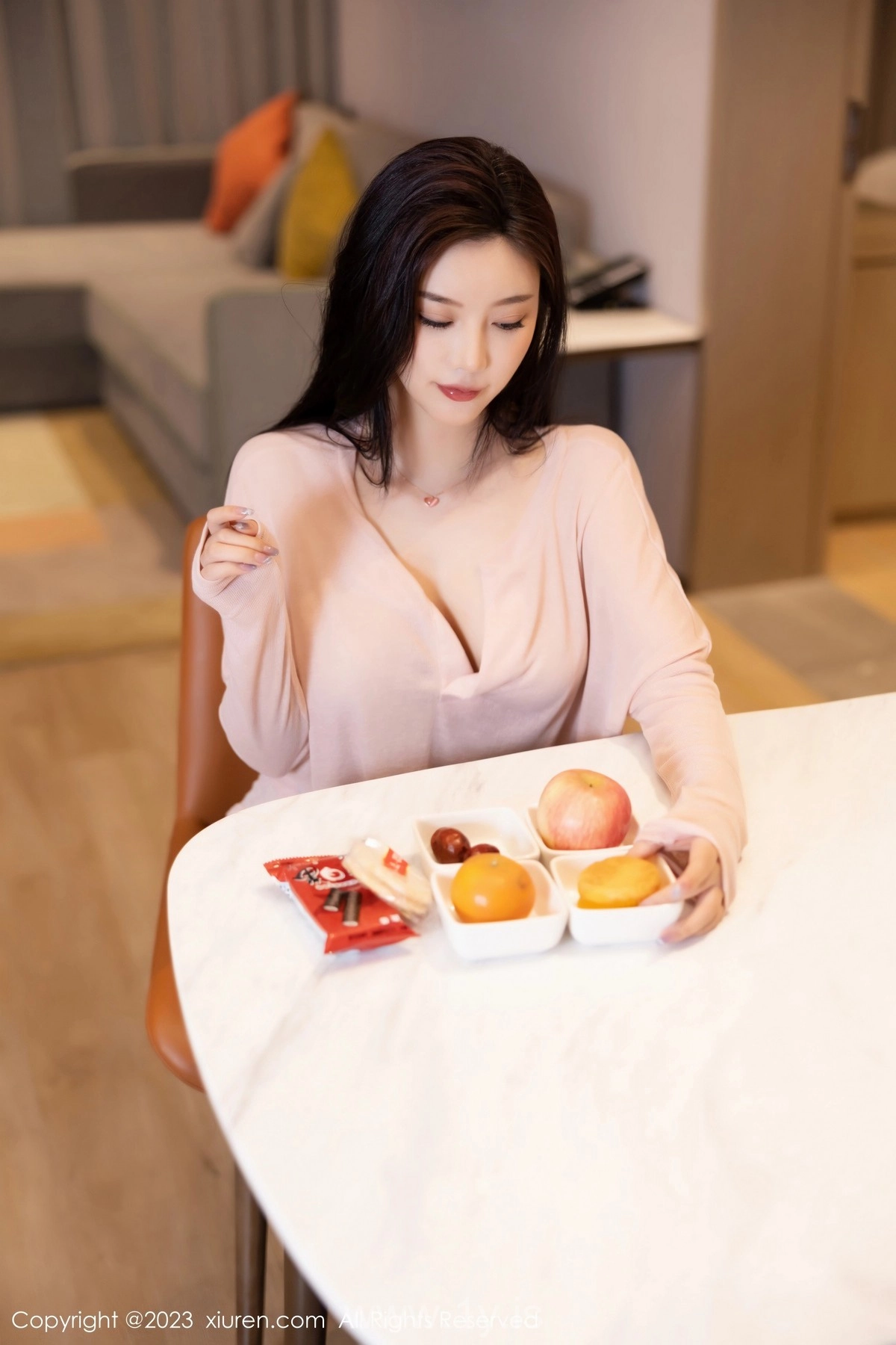 XIUREN(秀人网) NO.6788 Nice-looking & Sexy Chinese Babe 楊晨晨Yome