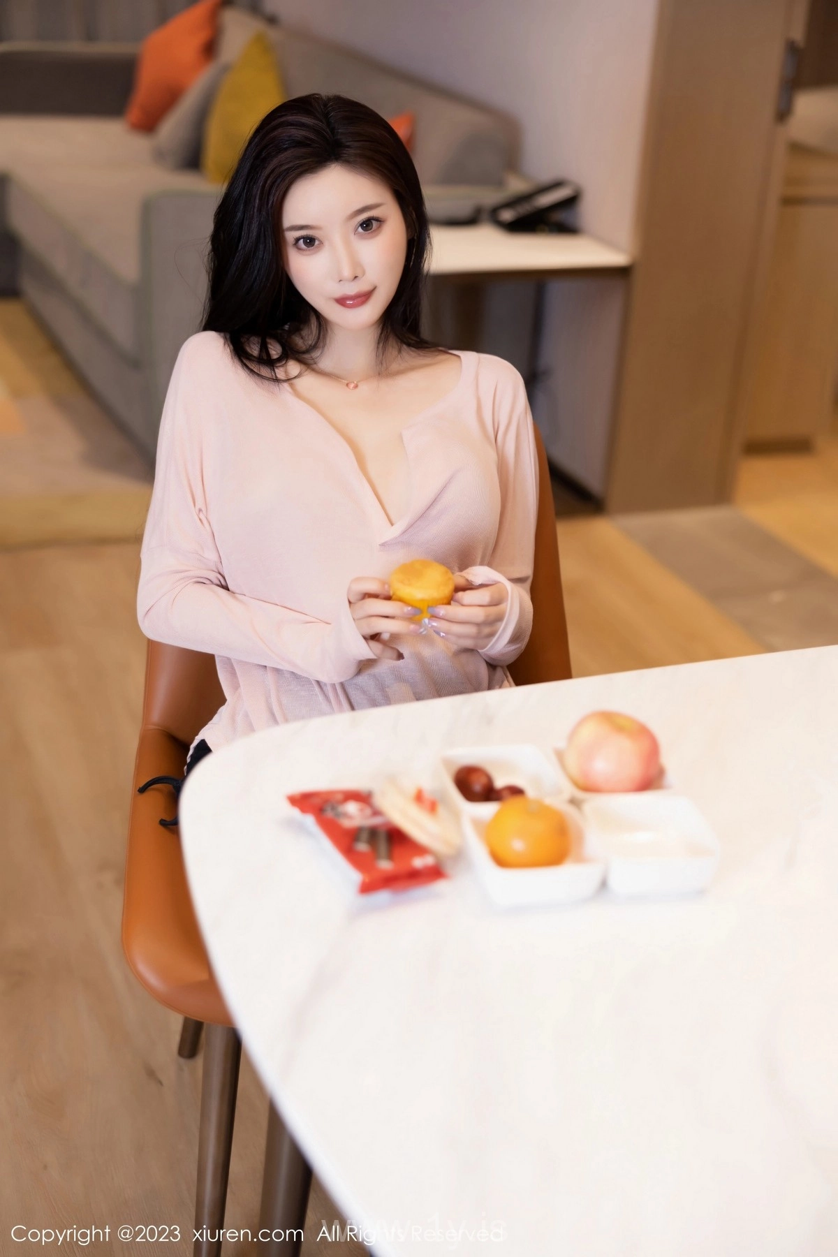 XIUREN(秀人网) NO.6788 Nice-looking & Sexy Chinese Babe 楊晨晨Yome