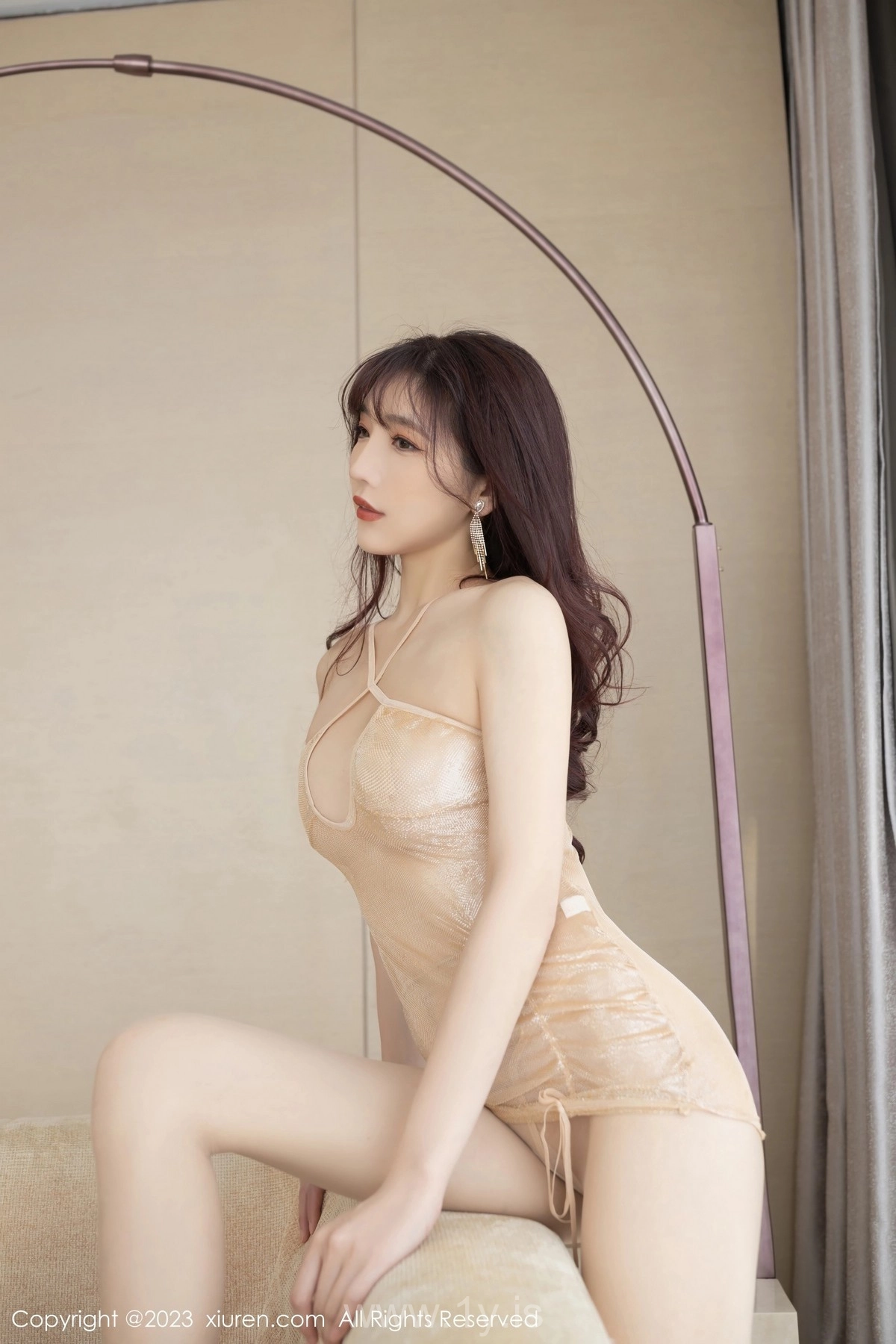 XIUREN(秀人网) NO.6804 Fashionable & Cute Asian Mature Princess 陸萱萱
