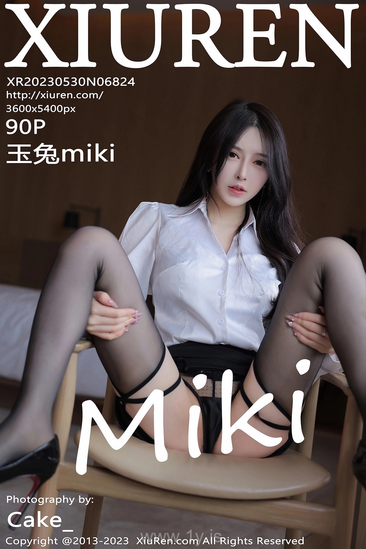 XIUREN(秀人网) NO.6824 Elegant & Delightful Chinese Hottie 玉兔miki