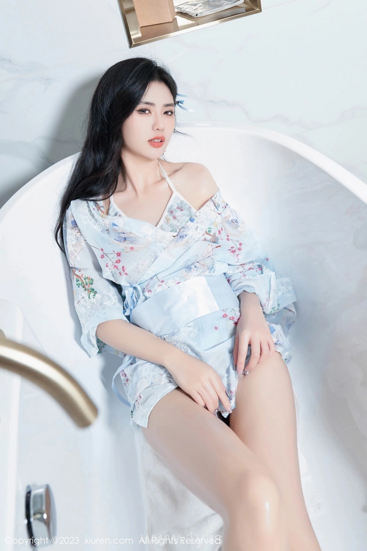 XIUREN(秀人网) NO.6924 Knockout Asian Model 淺淺Danny