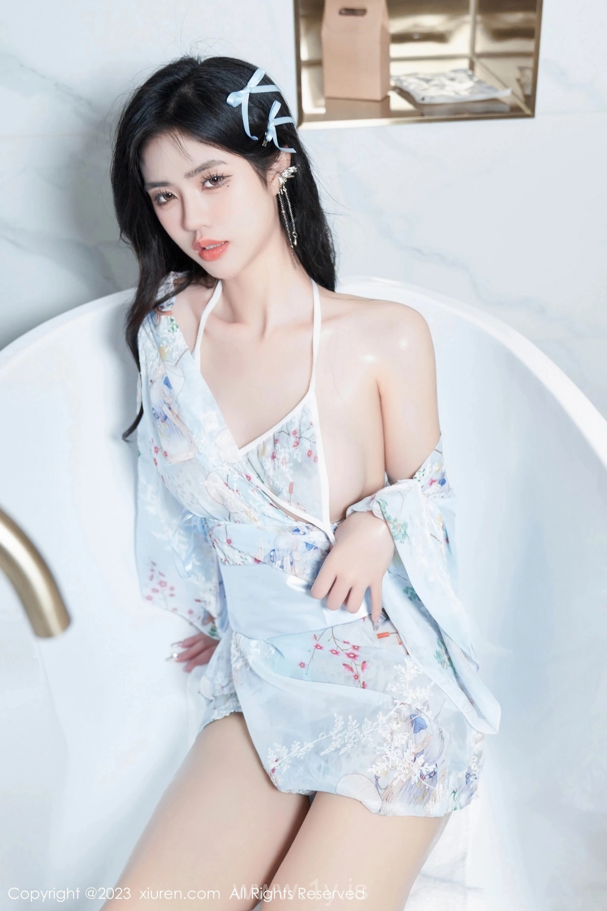 XIUREN(秀人网) NO.6924 Knockout Asian Model 淺淺Danny