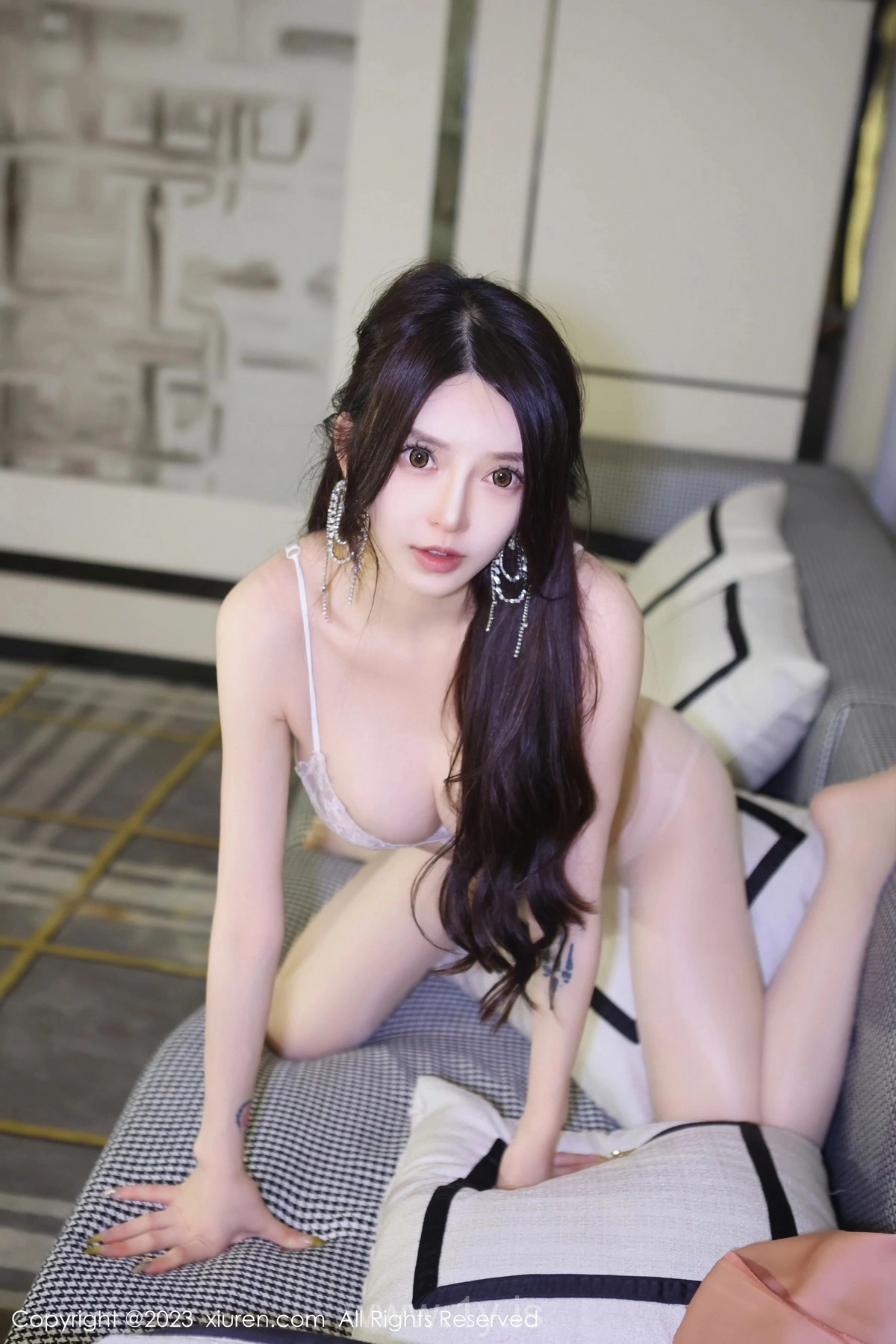 XIUREN(秀人网) NO.7000 Cute & Attractive Chinese Women 玉兔miki