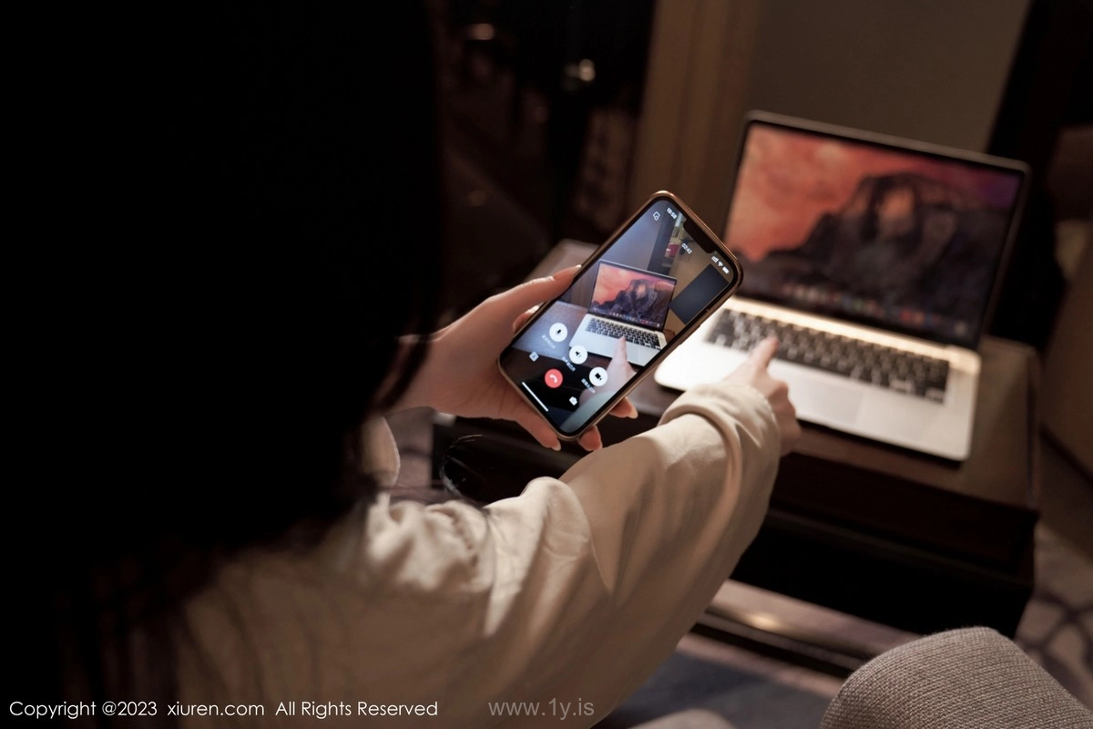 XIUREN(秀人网) No.7009 Lovely & Attractive Chinese Homebody Girl 周于希Sally