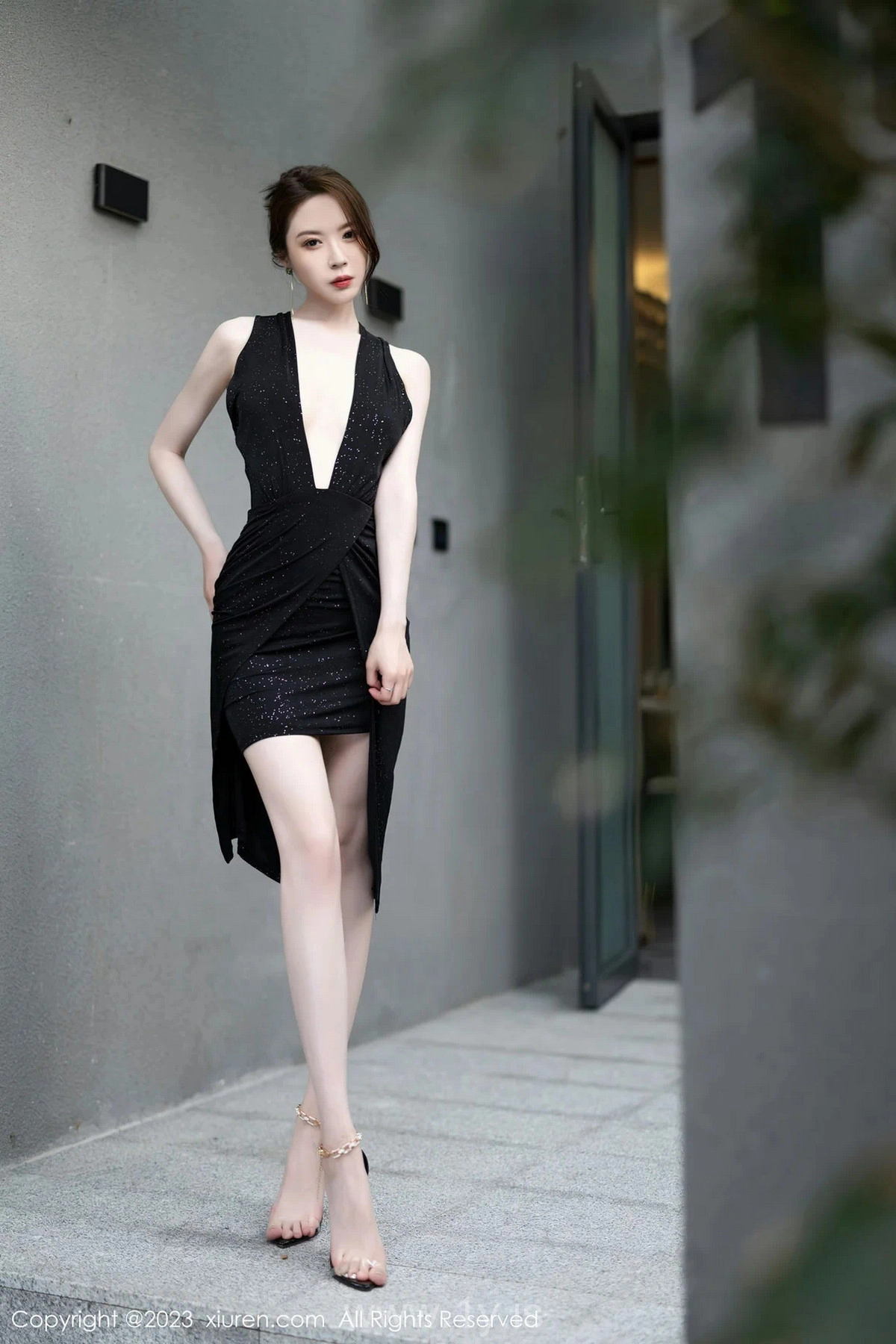 XIUREN(秀人网) No.7031 Charming & Exquisite Chinese Chick 夢心玥