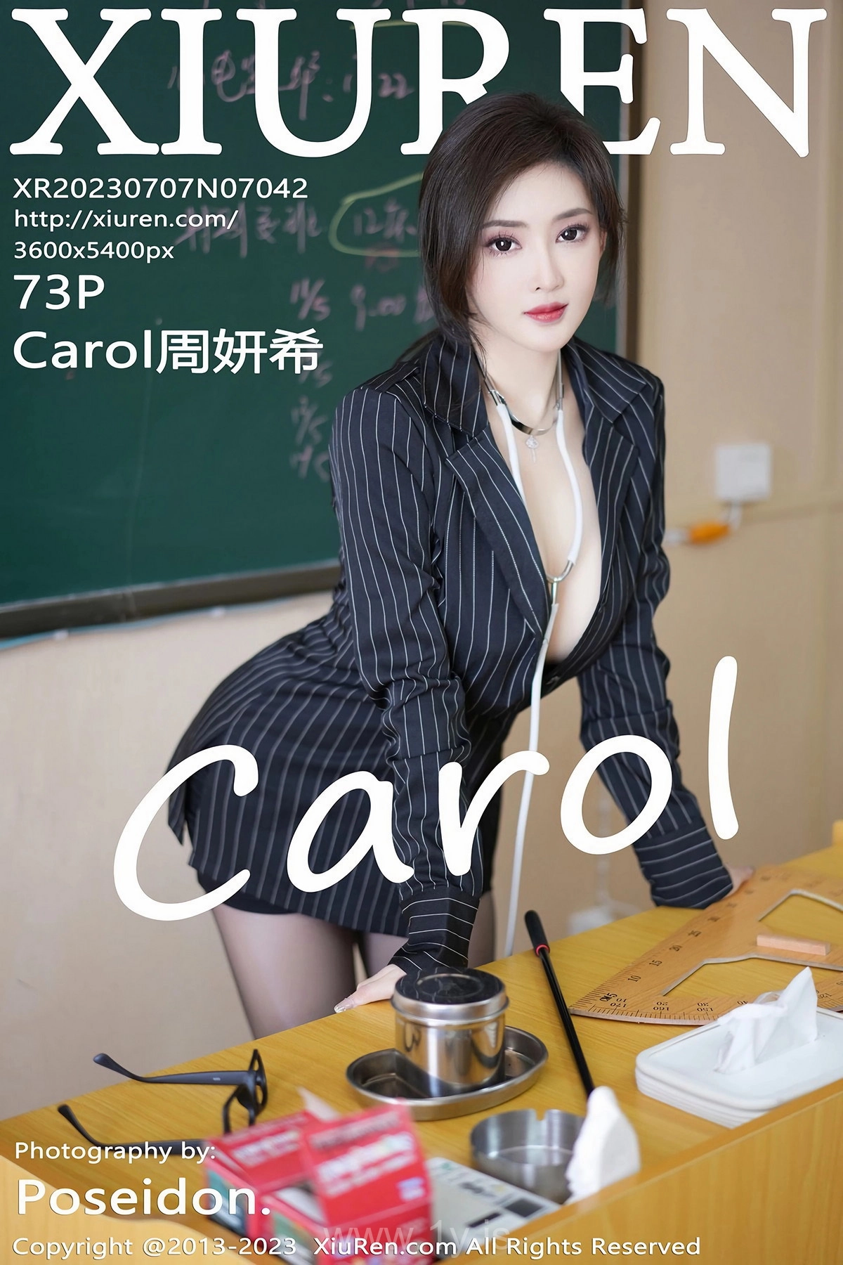 XIUREN(秀人网) No.7042 Cute & Stunning Chinese Women Carol周妍希