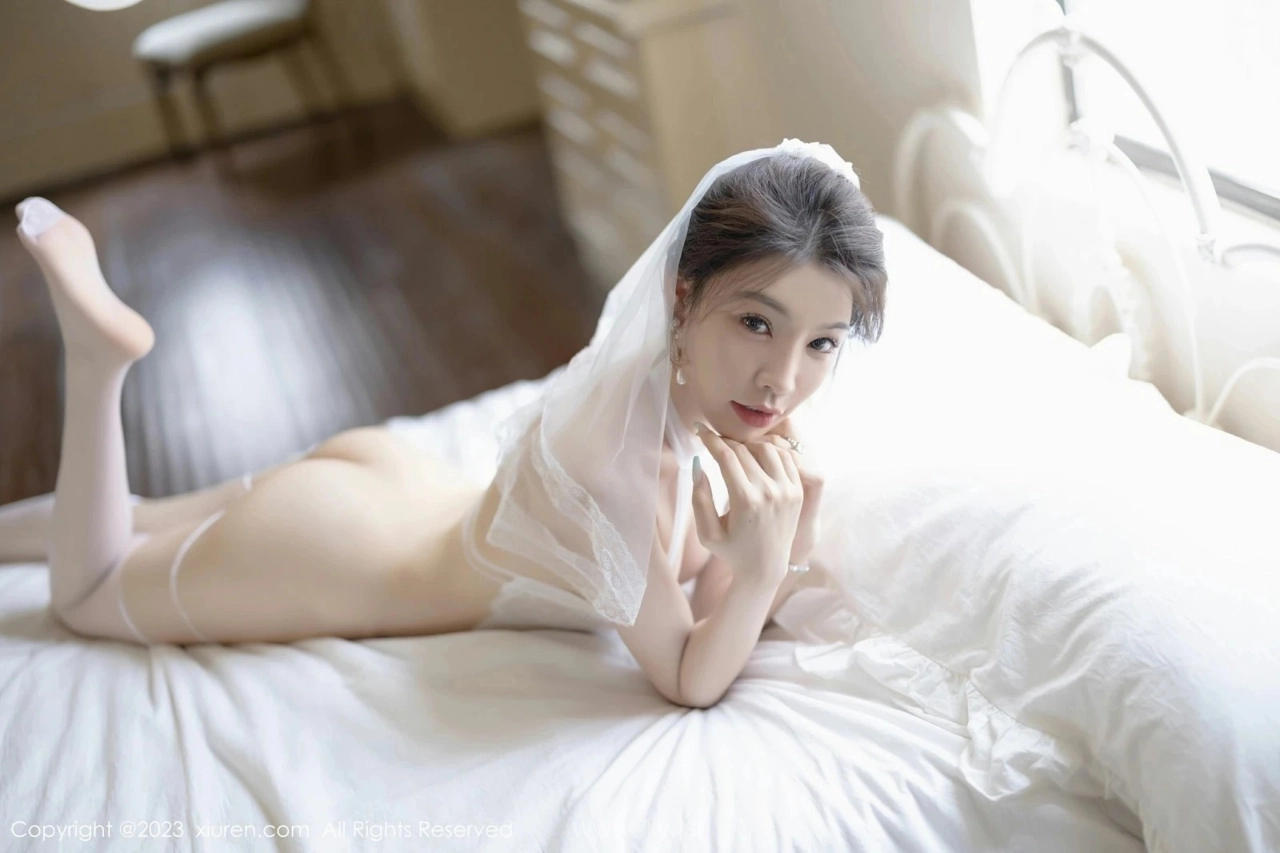 XIUREN(秀人网) No.7155 Fancy Chinese Beauty 徐莉芝Booty