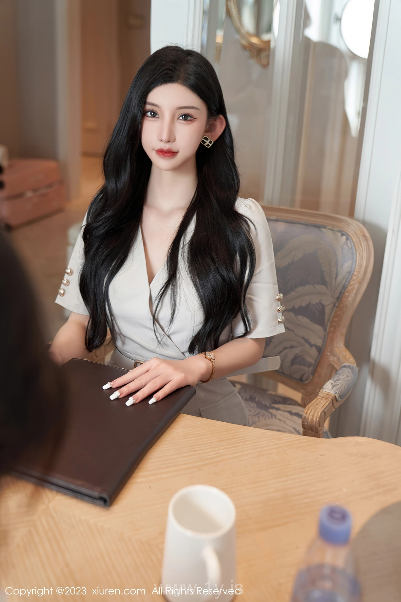 XIUREN(秀人网) No.7157 Cute Asian Model 周于希Sally_女律师的寂寞
