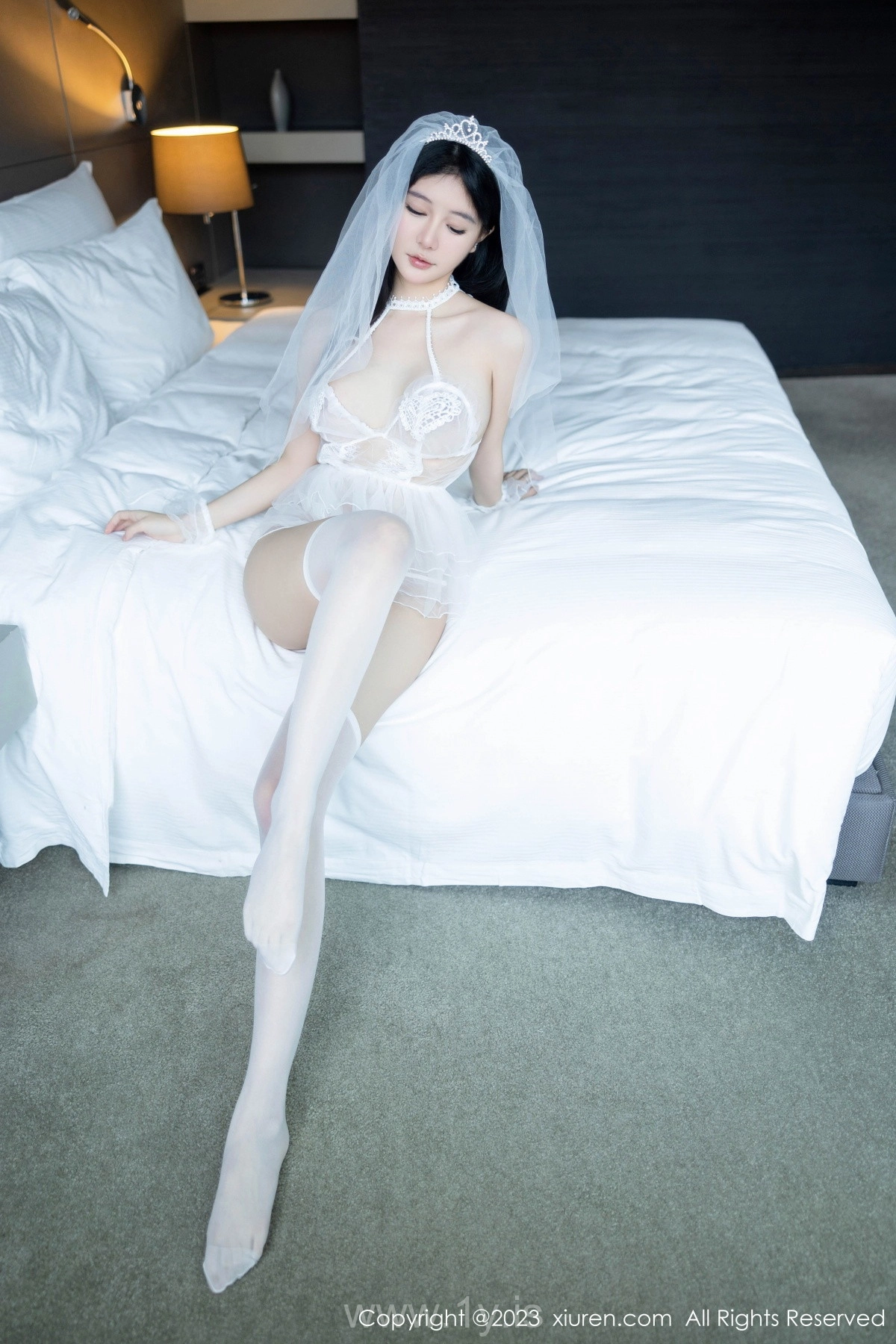 XIUREN(秀人网) No.7165 Trendy & Gorgeous Asian Goddess 怮怮