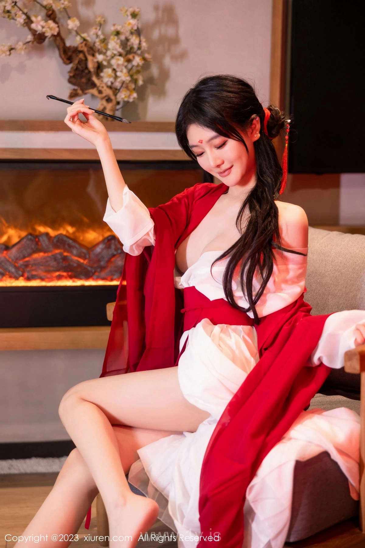 XIUREN(秀人网) No.7192 Classy Asian Peri 怮怮