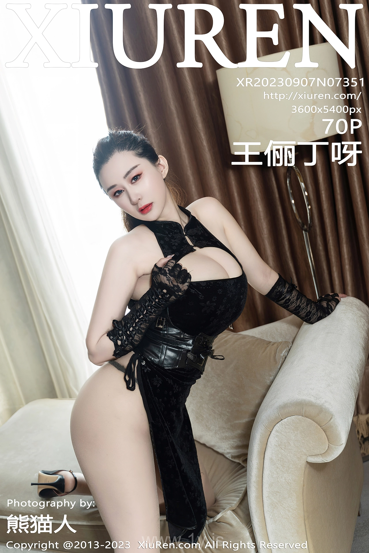 XIUREN(秀人网) No.7351 Enigmatic & Elegant Asian Beauty Queen 王俪丁呀