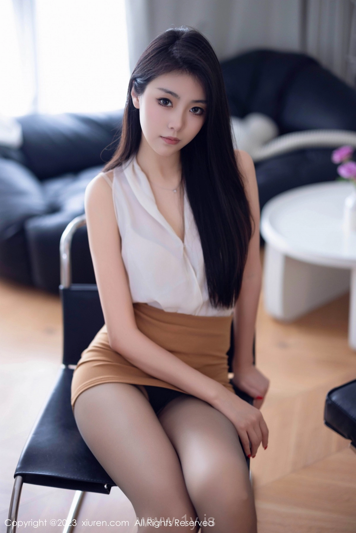 XIUREN(秀人网) No.7387 Ravishing & Knockout Chinese Girl 可樂Vicky