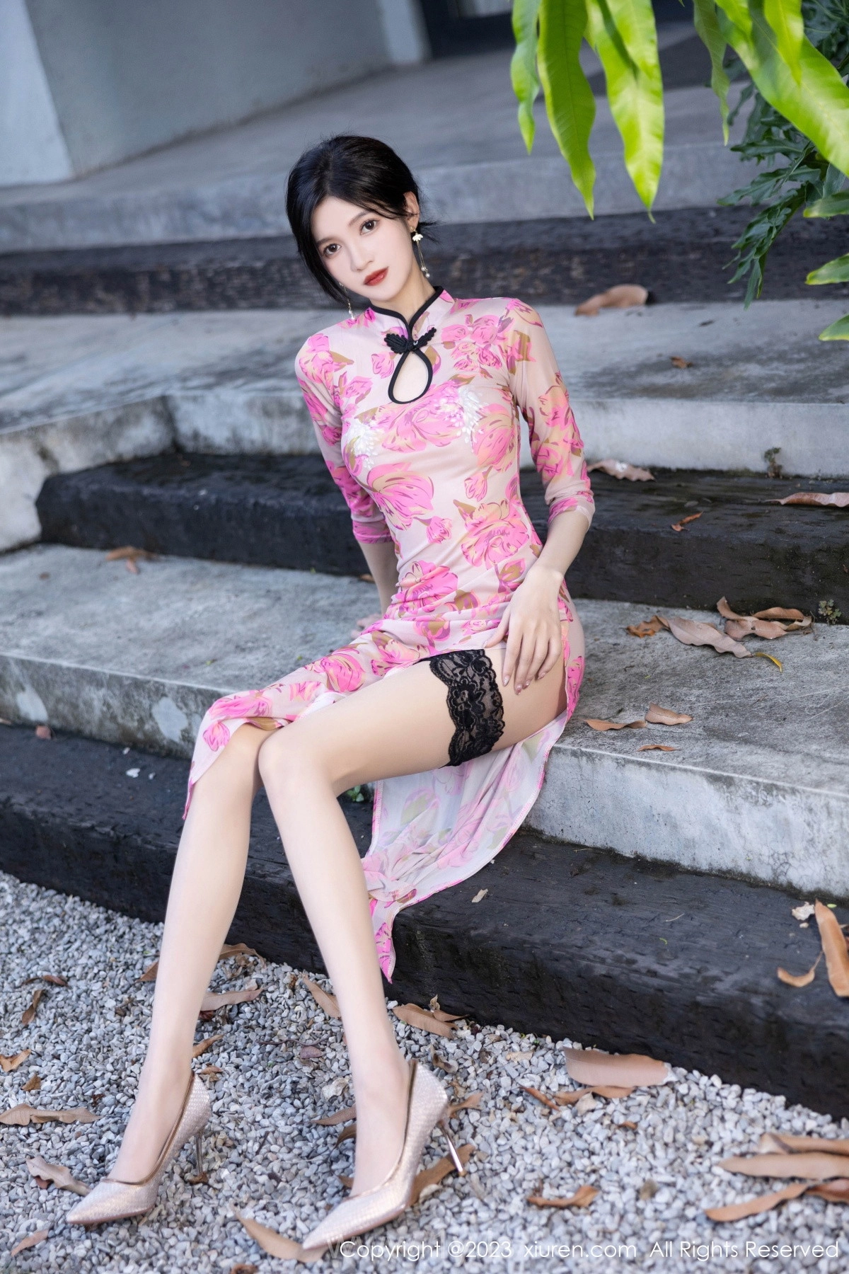 XIUREN(秀人网) No.7388 Classy Asian Model 程程程