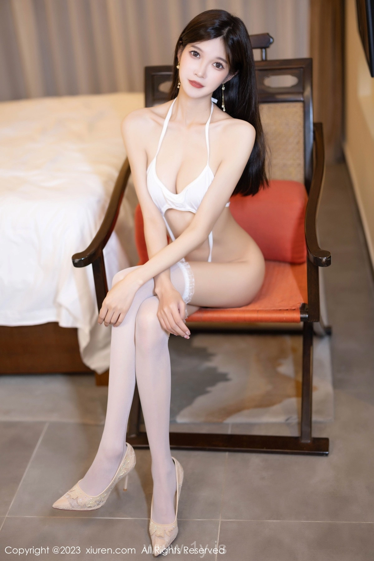 XIUREN(秀人网) No.7404 Seductive & Refined Chinese Babe 程程程