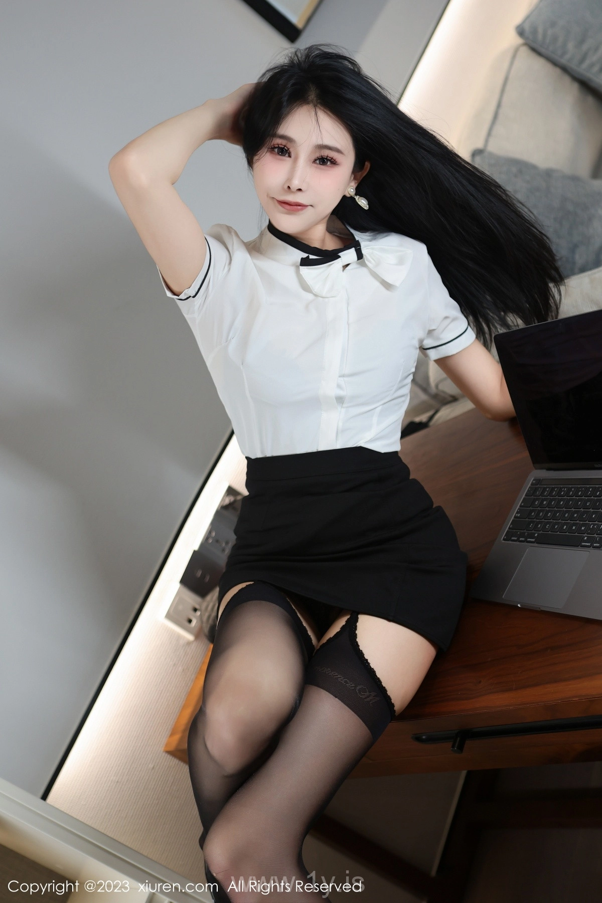 XIUREN(秀人网) No.7424 Well-developed Asian Homebody Girl 草莓mm