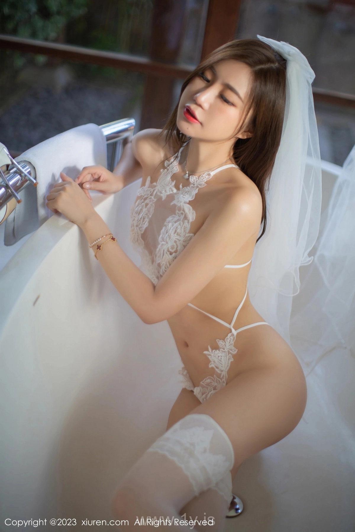 XIUREN(秀人网) No.7456 Intriguing & Delightful Asian Queen 绮里嘉ula