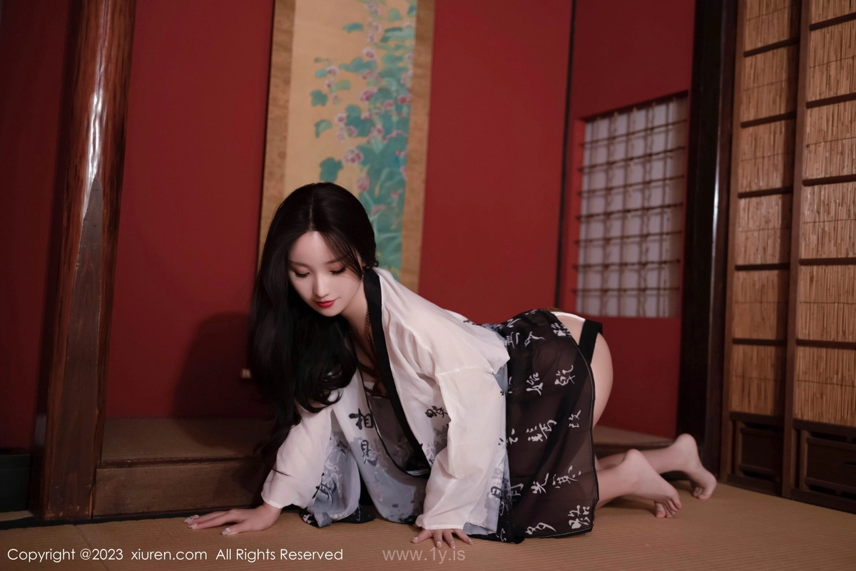XIUREN(秀人网) No.7561 Well-developed & Alluring Chinese Women 杏子Yada