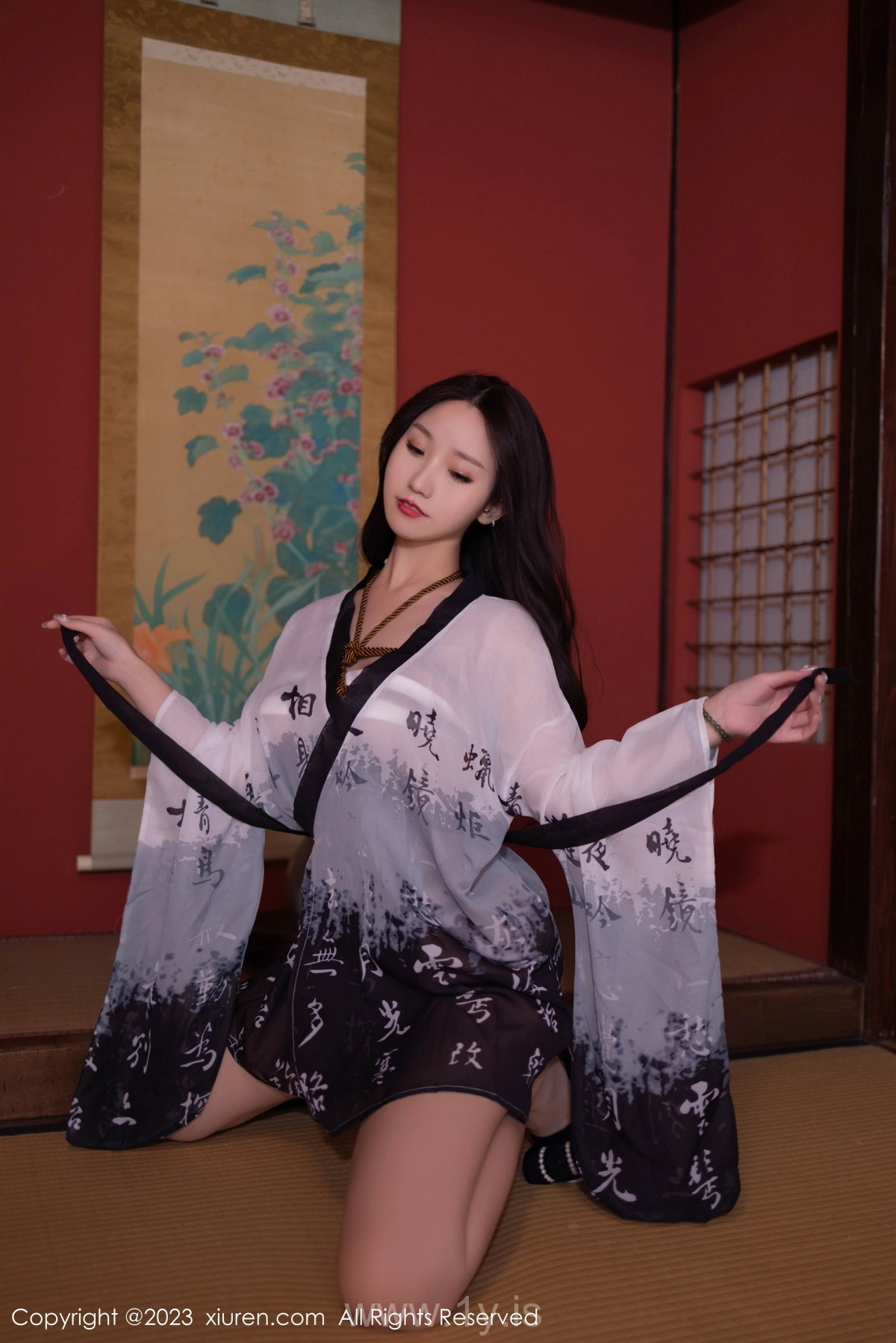 XIUREN(秀人网) No.7561 Well-developed & Alluring Chinese Women 杏子Yada
