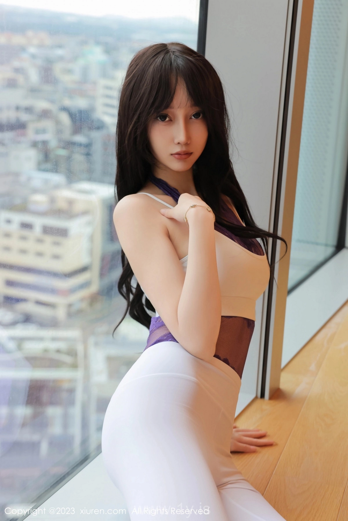 XIUREN(秀人网) No.7570 Sultry & Innocent Chinese Diva 玥兒玥er