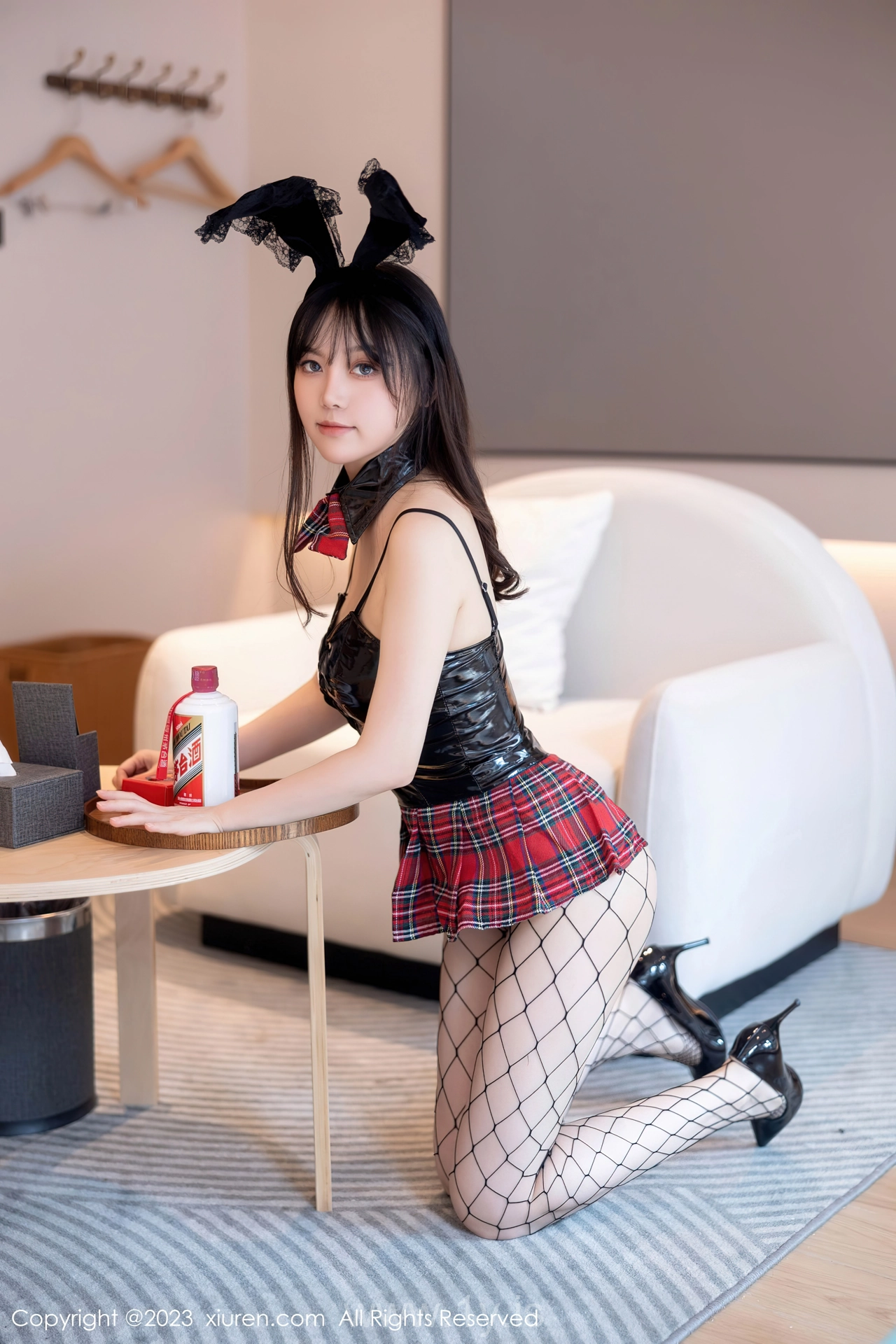 XIUREN(秀人网) No.7575 Gorgeous Chinese Muse 豆瓣酱