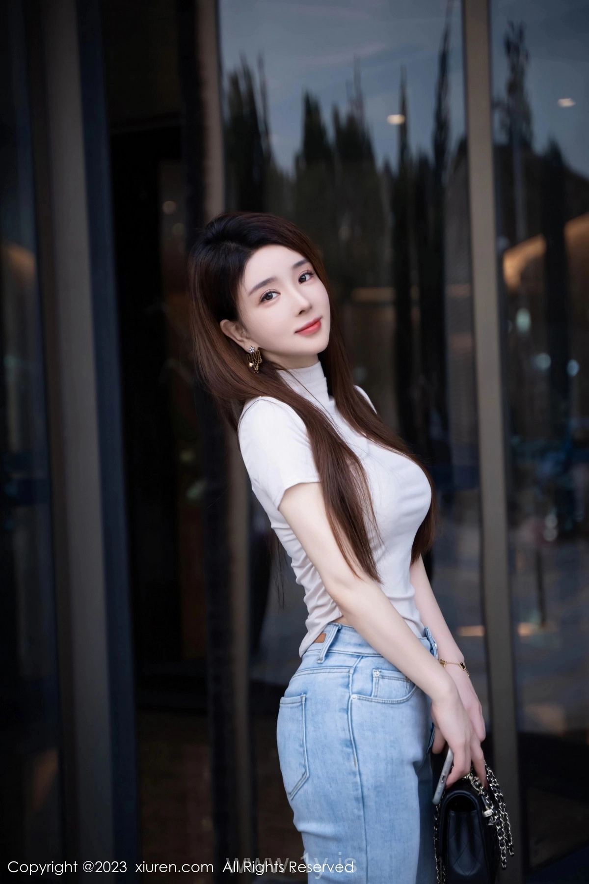 XIUREN(秀人网) No.7586 Refined Chinese Goddess 雨兒baby