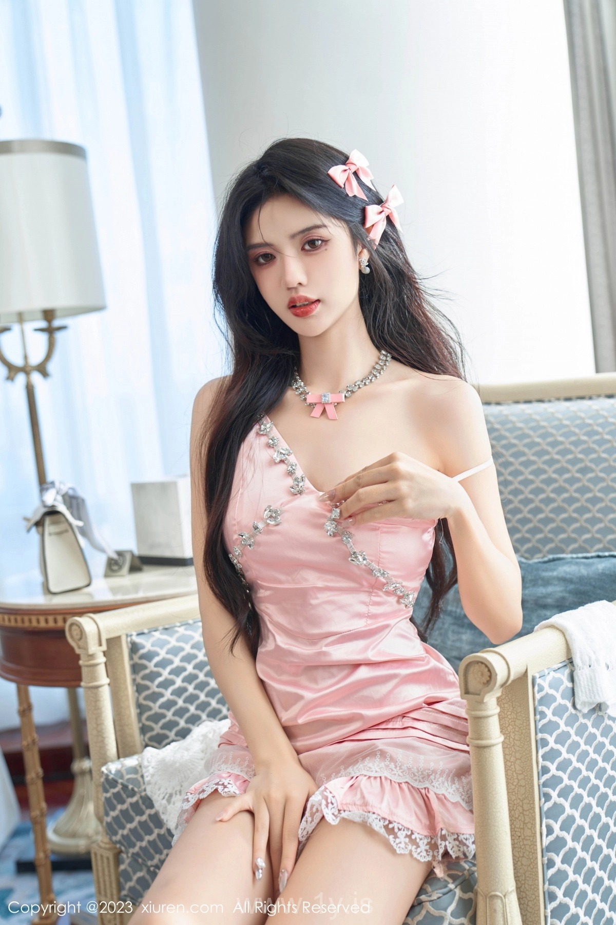 XIUREN(秀人网) No.7595 Chic Asian Women 淺淺Danny