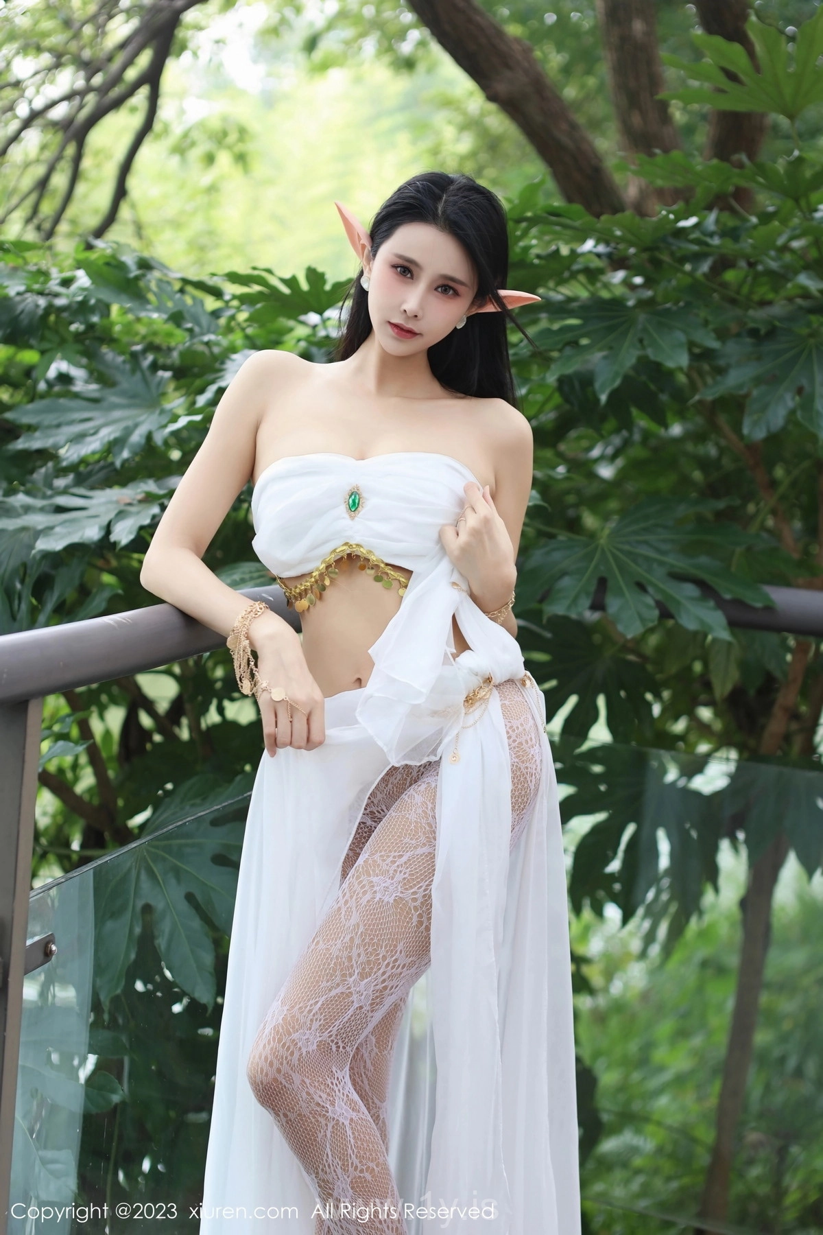 XIUREN(秀人网) No.7598 Ravishing Chinese Chick 草莓mm