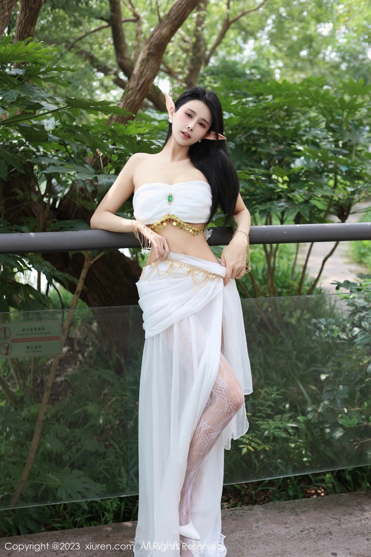 XIUREN(秀人网) No.7598 Ravishing Chinese Chick 草莓mm