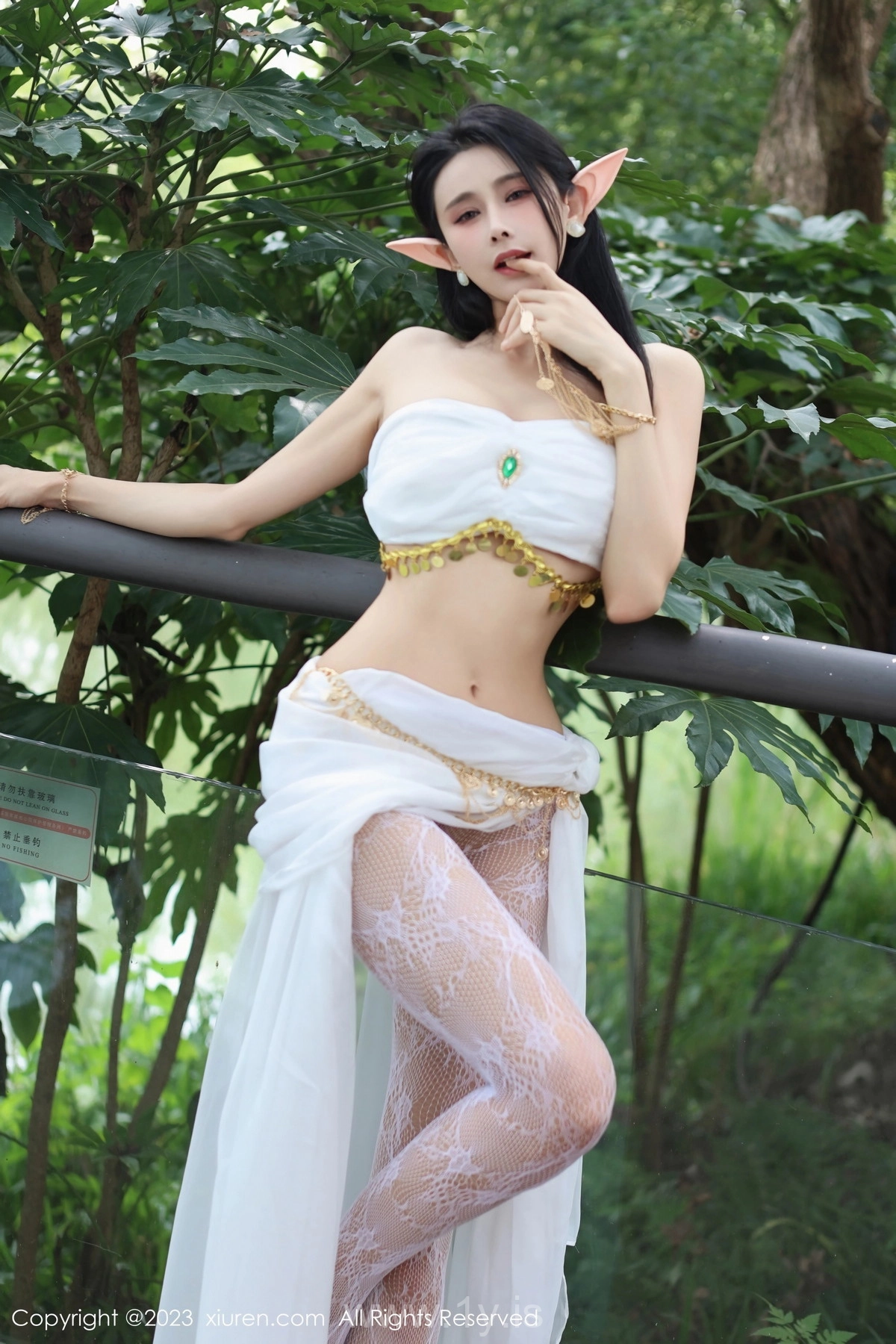 XIUREN(秀人网) No.7598 Ravishing Chinese Chick 草莓mm