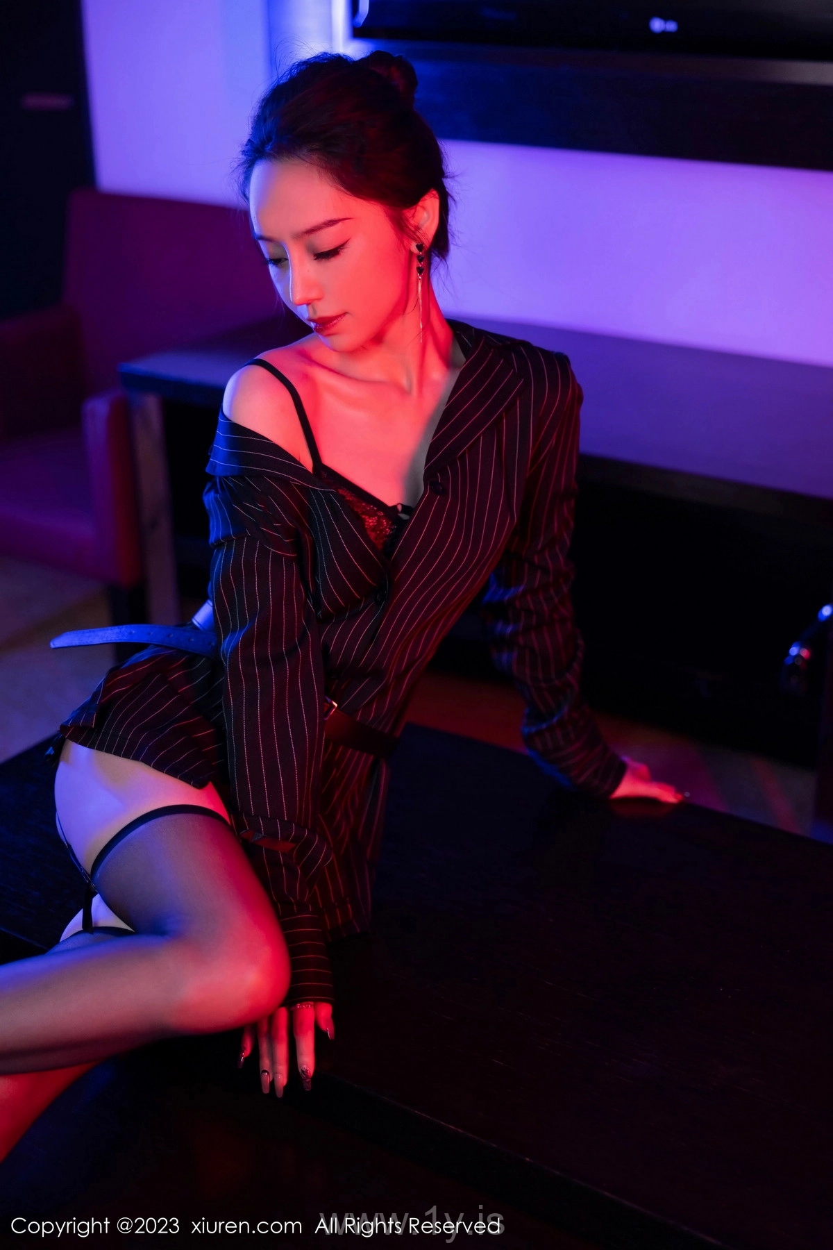 XIUREN(秀人网) No.7611 Charming Chinese Mature Princess 蘇曼兮