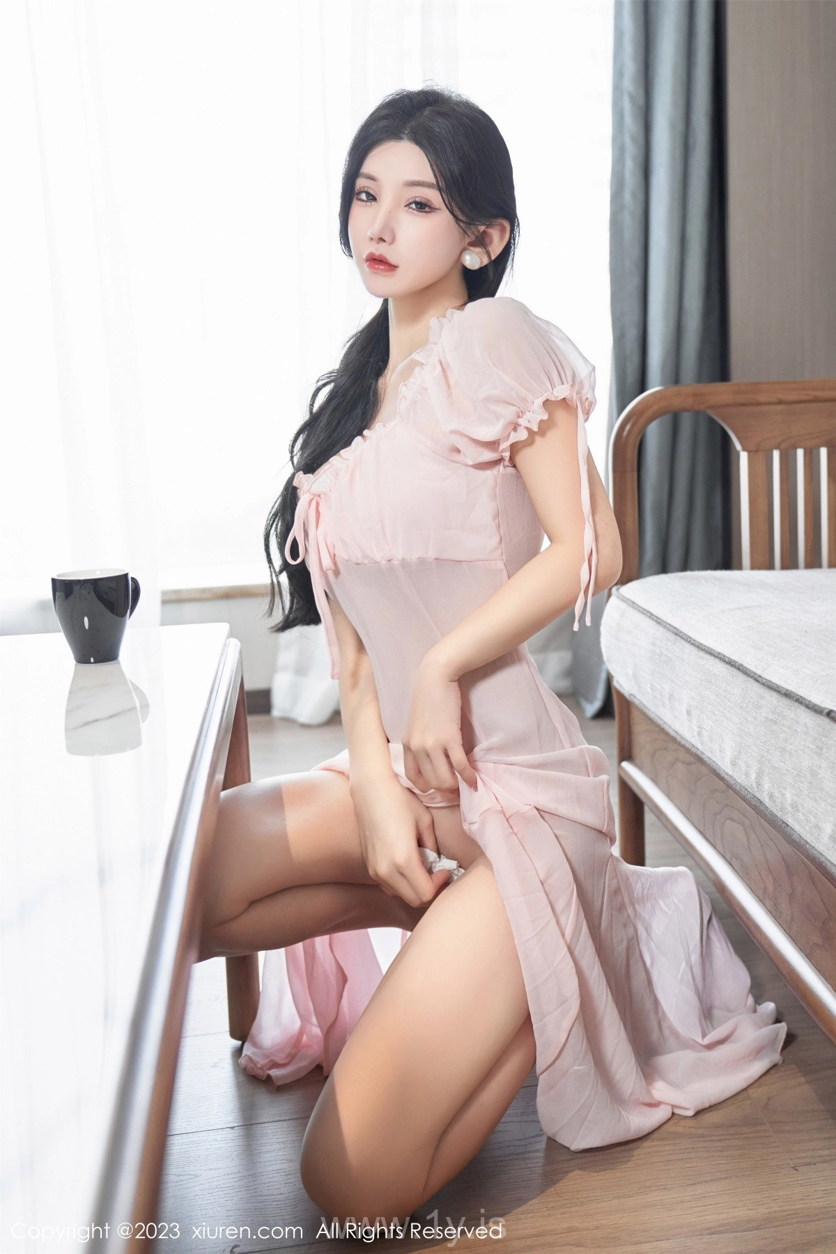 XIUREN(秀人网) No.7615 Well Done & Seductive Chinese Enchantress 周于希Sally