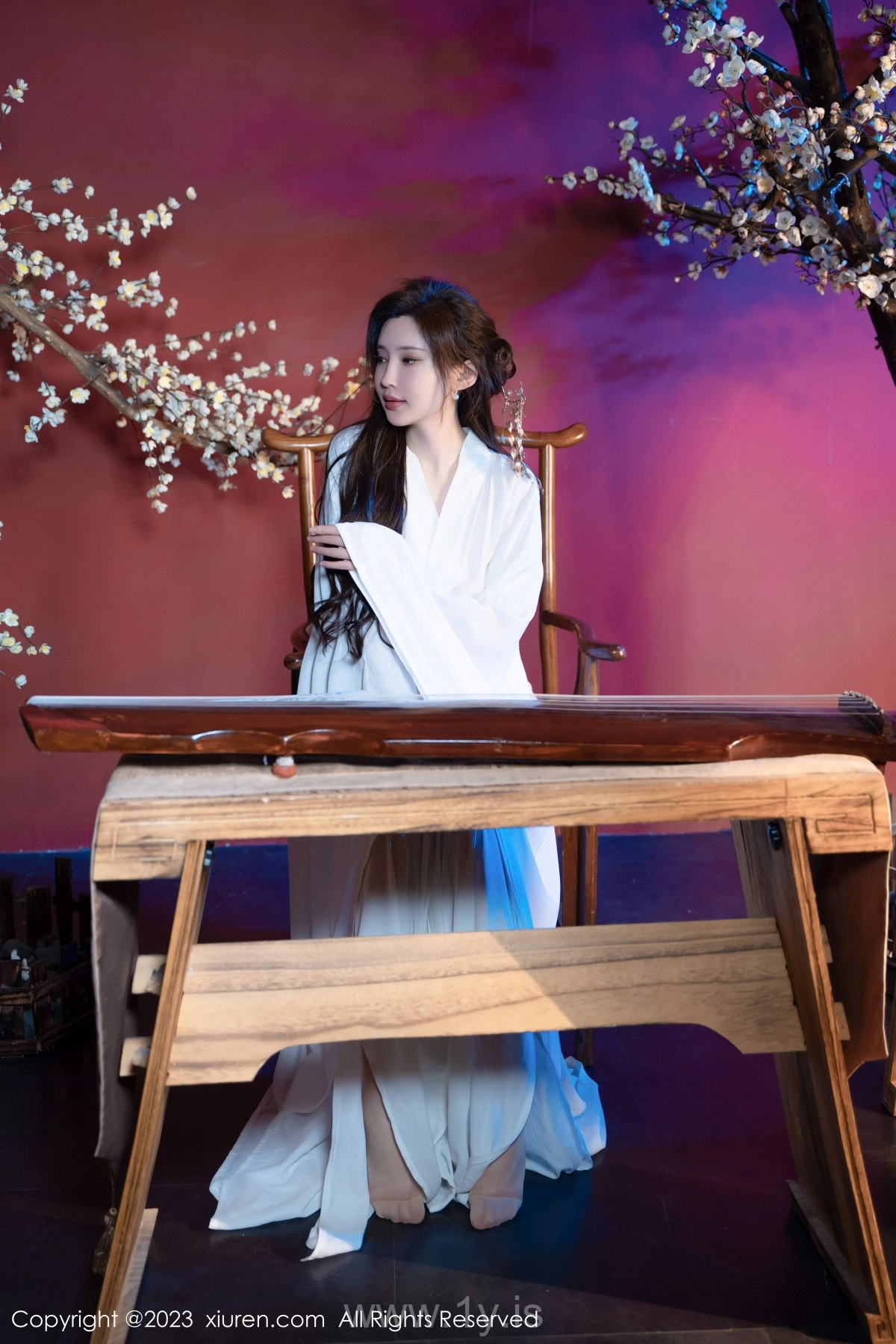 XIUREN(秀人网) No.7625 Delicate Chinese Seductress Carol周妍希