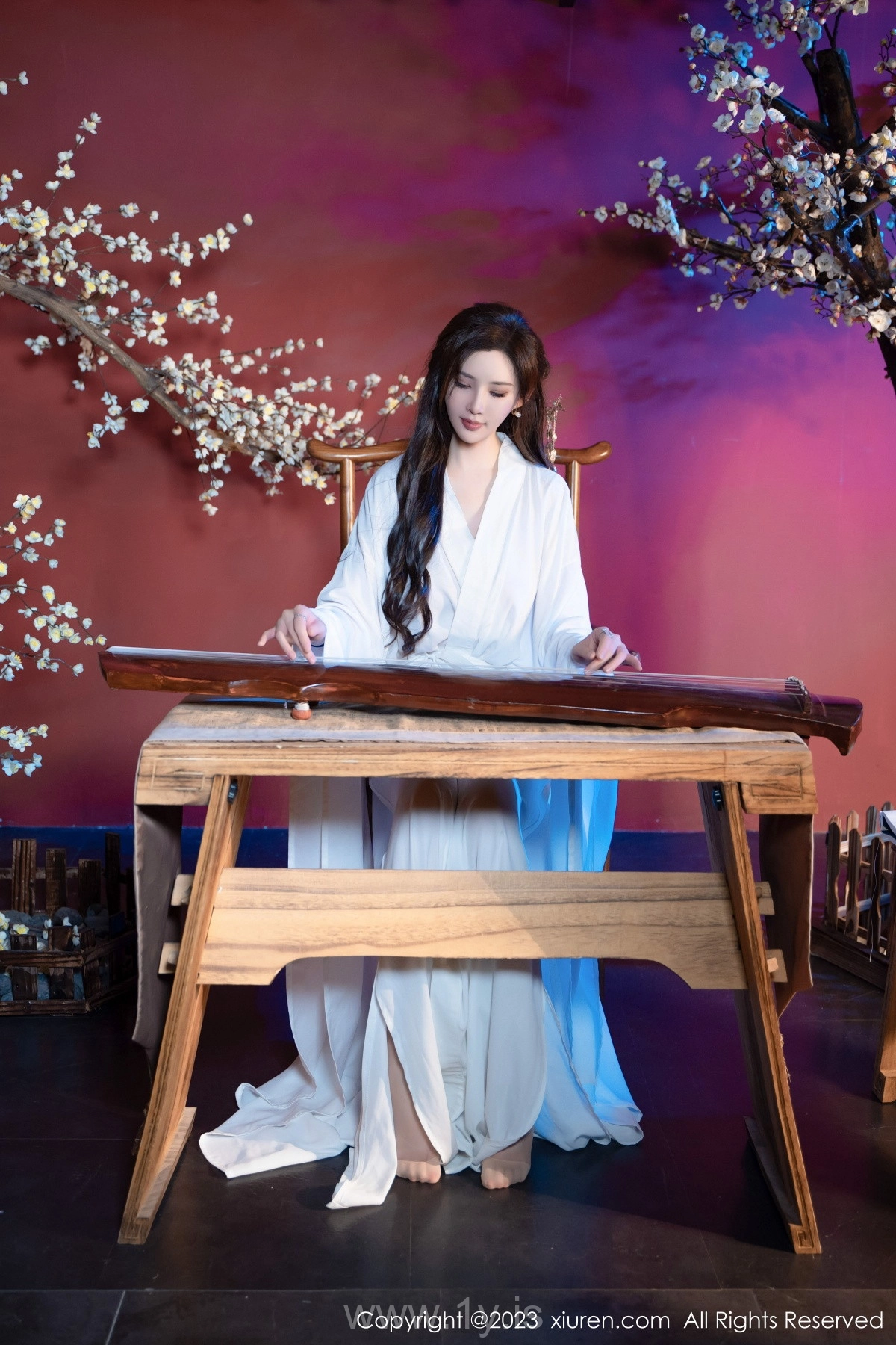 XIUREN(秀人网) No.7625 Delicate Chinese Seductress Carol周妍希