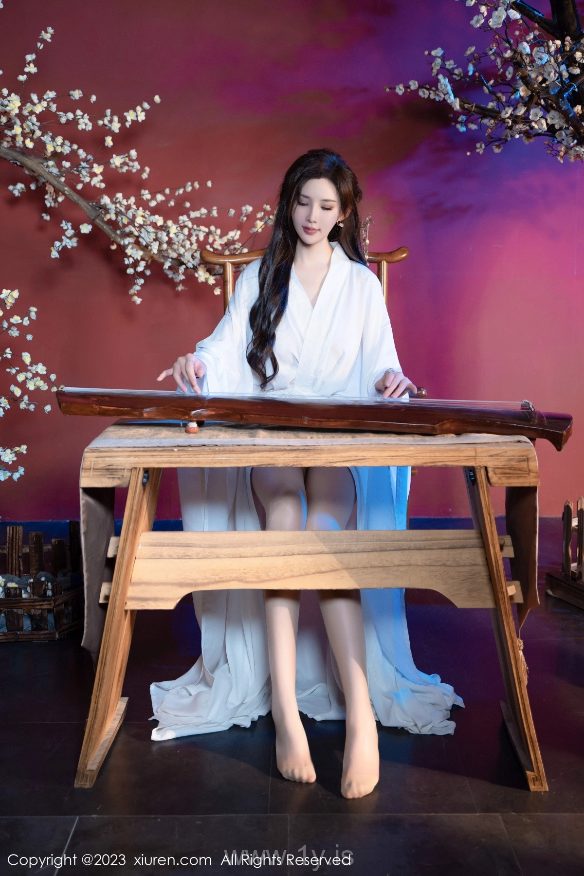 XIUREN(秀人网) No.7625 Delicate Chinese Seductress Carol周妍希