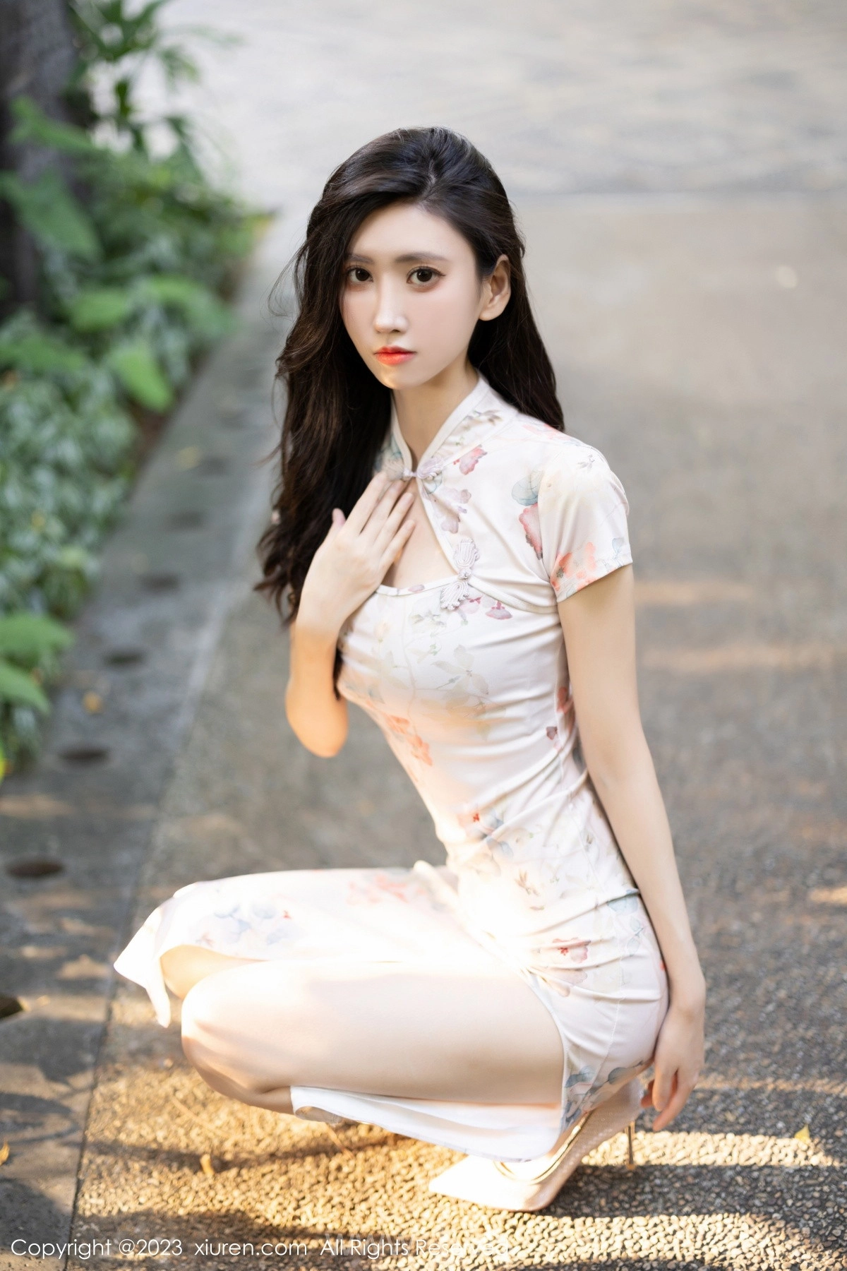 XIUREN(秀人网) No.7631 Fancy & Fair Asian Maiden 章芃芃