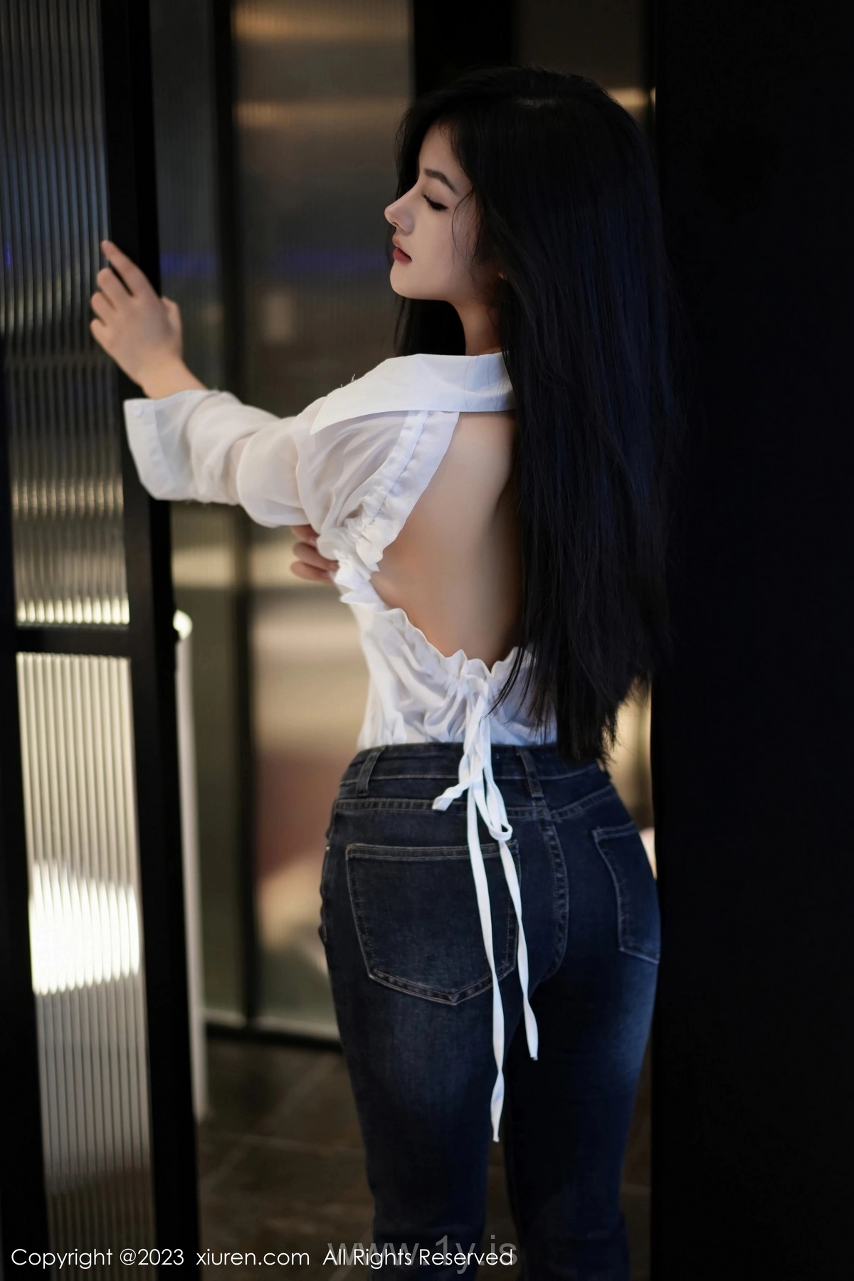 XIUREN(秀人网) No.7645 Knockout Chinese Dreamgirl 譚小靈