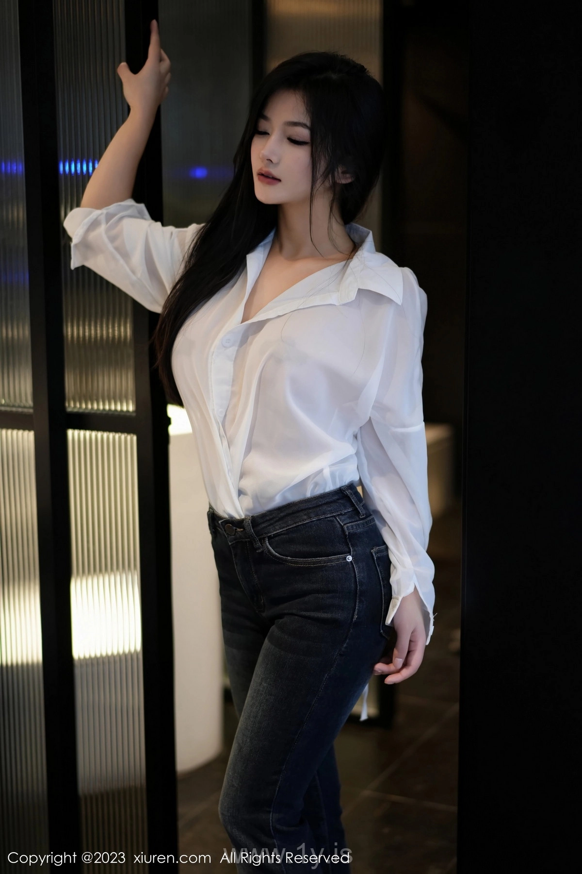 XIUREN(秀人网) No.7645 Knockout Chinese Dreamgirl 譚小靈