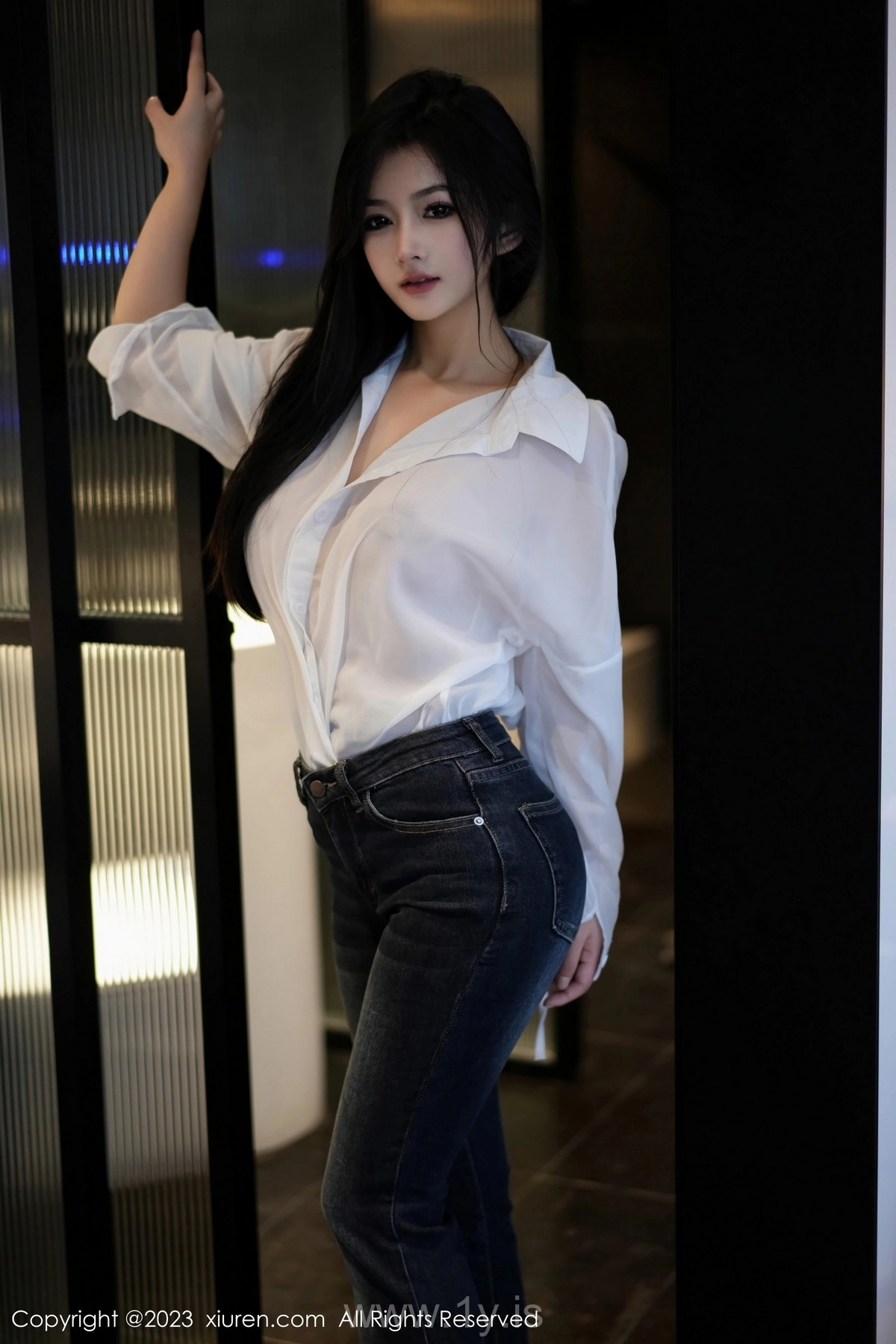 XIUREN(秀人网) No.7645 Knockout Chinese Dreamgirl 譚小靈