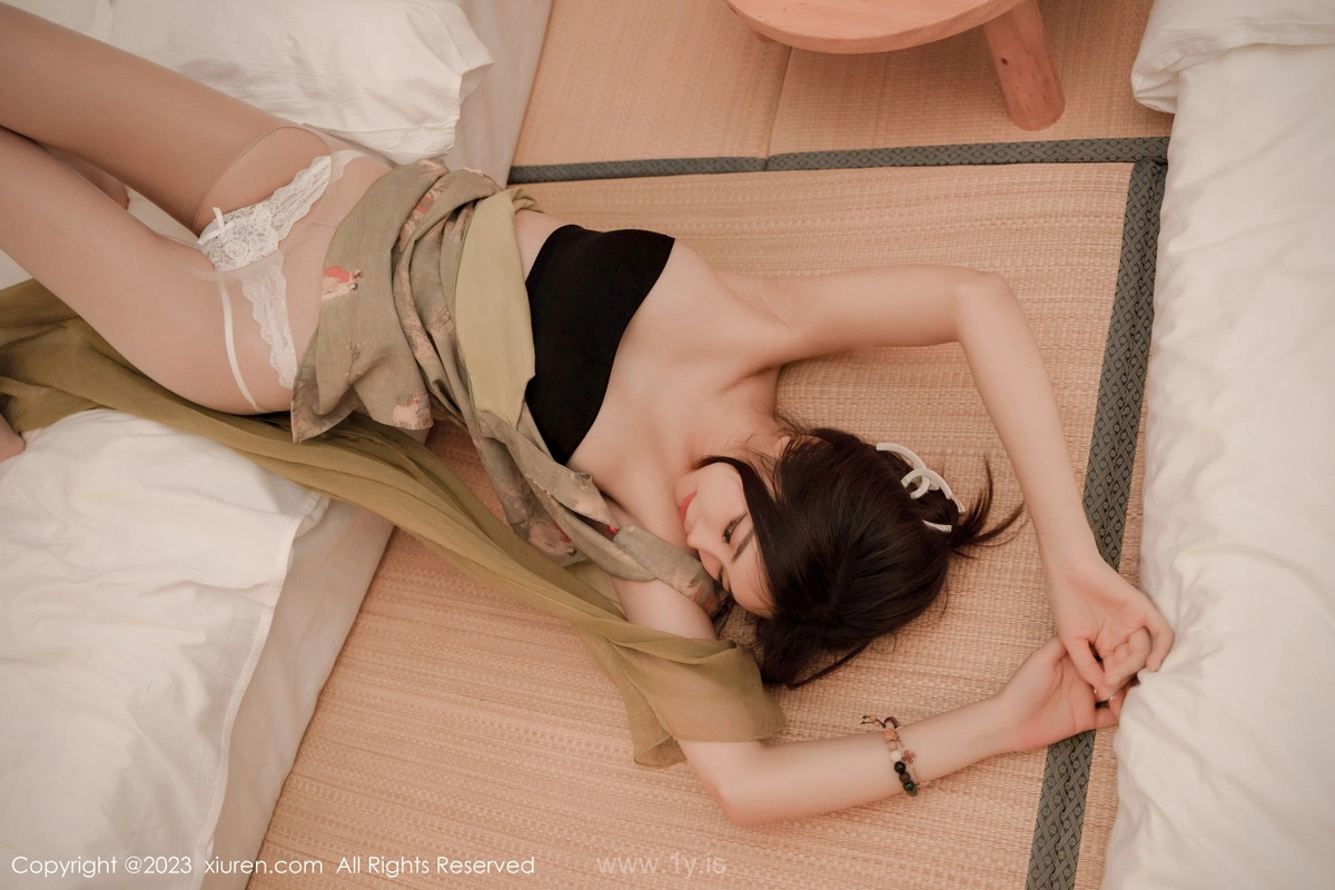 XIUREN(秀人网) No.7646 Fancy Asian Muse 绮里嘉ula