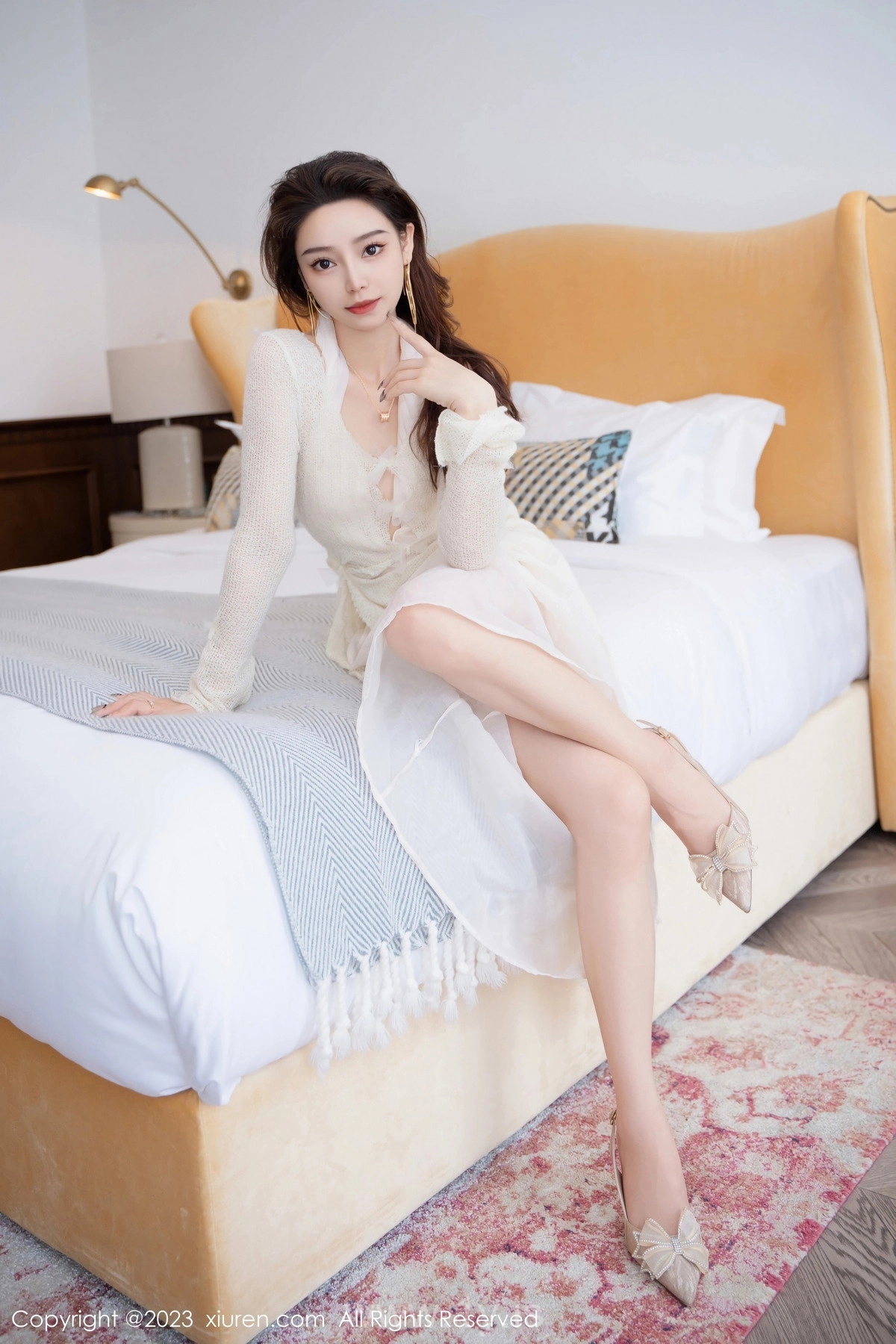 XIUREN(秀人网) No.7658 Glamorous Asian Temptress 蘇曼兮