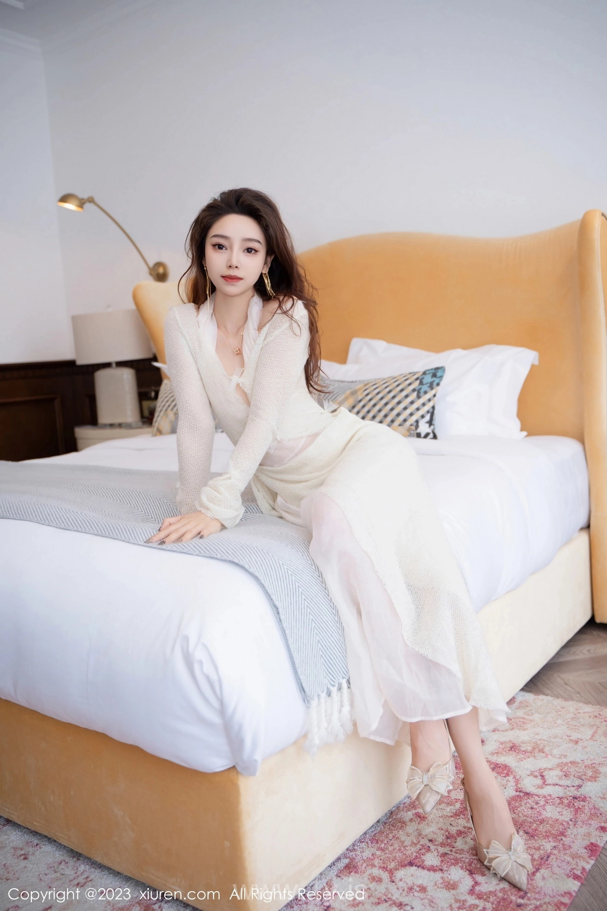 XIUREN(秀人网) No.7658 Glamorous Asian Temptress 蘇曼兮