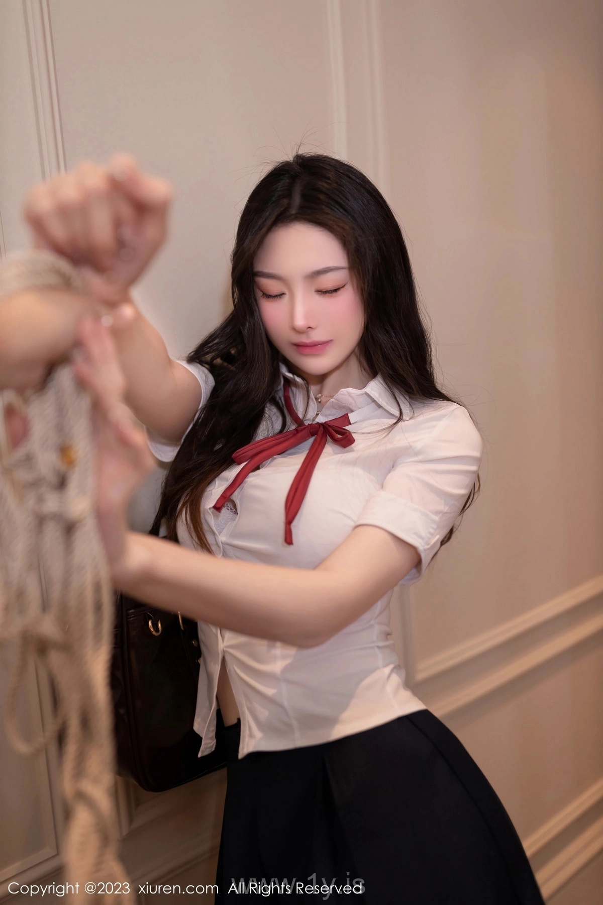 XIUREN(秀人网) No.7674 Decent Chinese Vixen 小逗逗