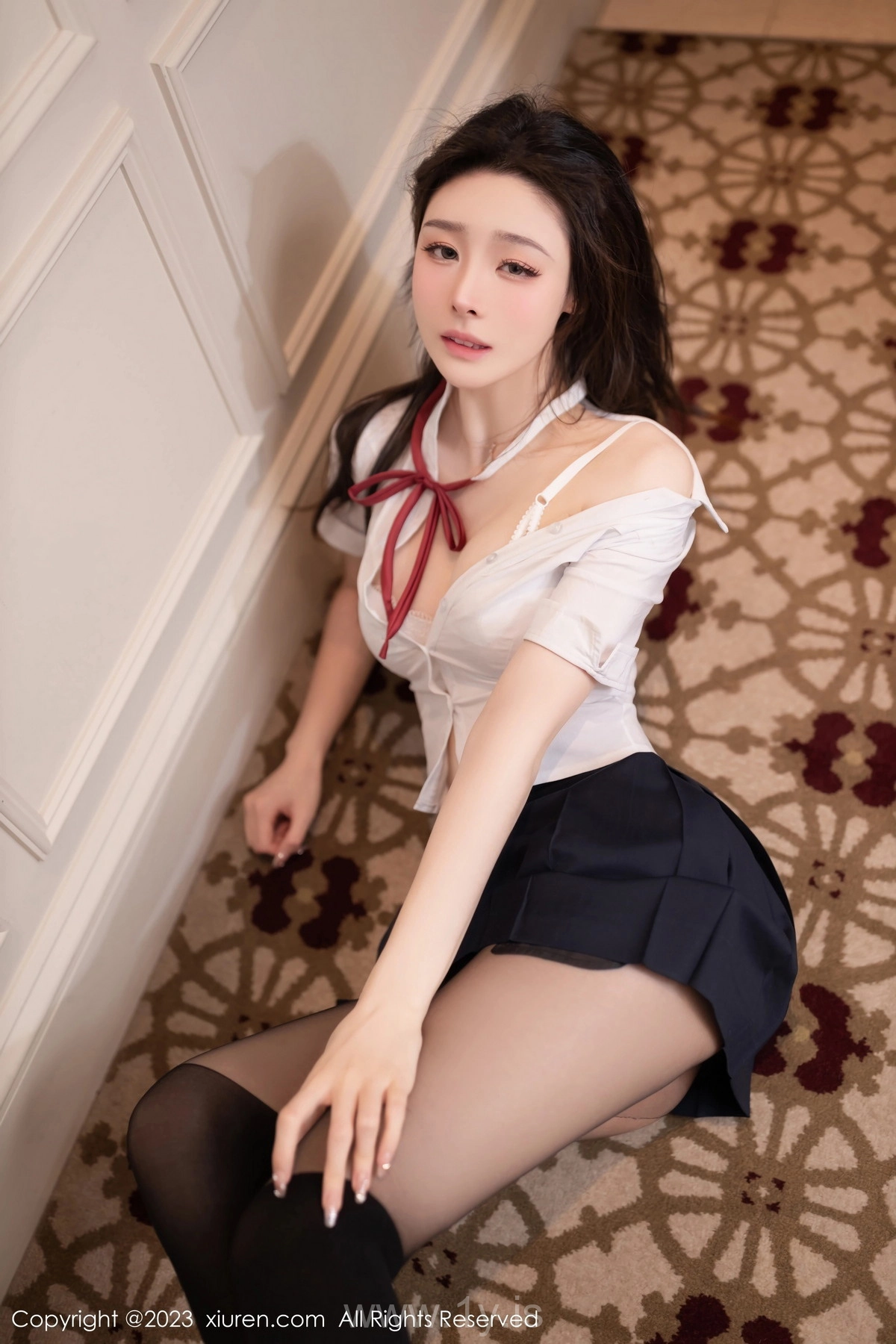 XIUREN(秀人网) No.7674 Decent Chinese Vixen 小逗逗