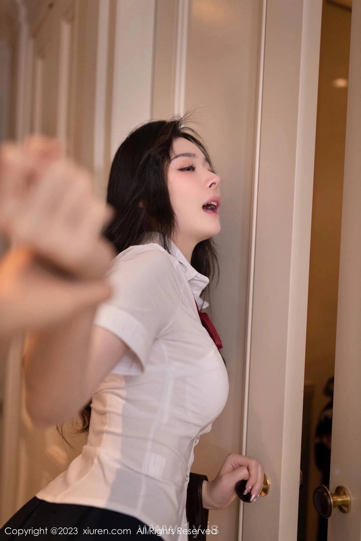 XIUREN(秀人网) No.7674 Decent Chinese Vixen 小逗逗