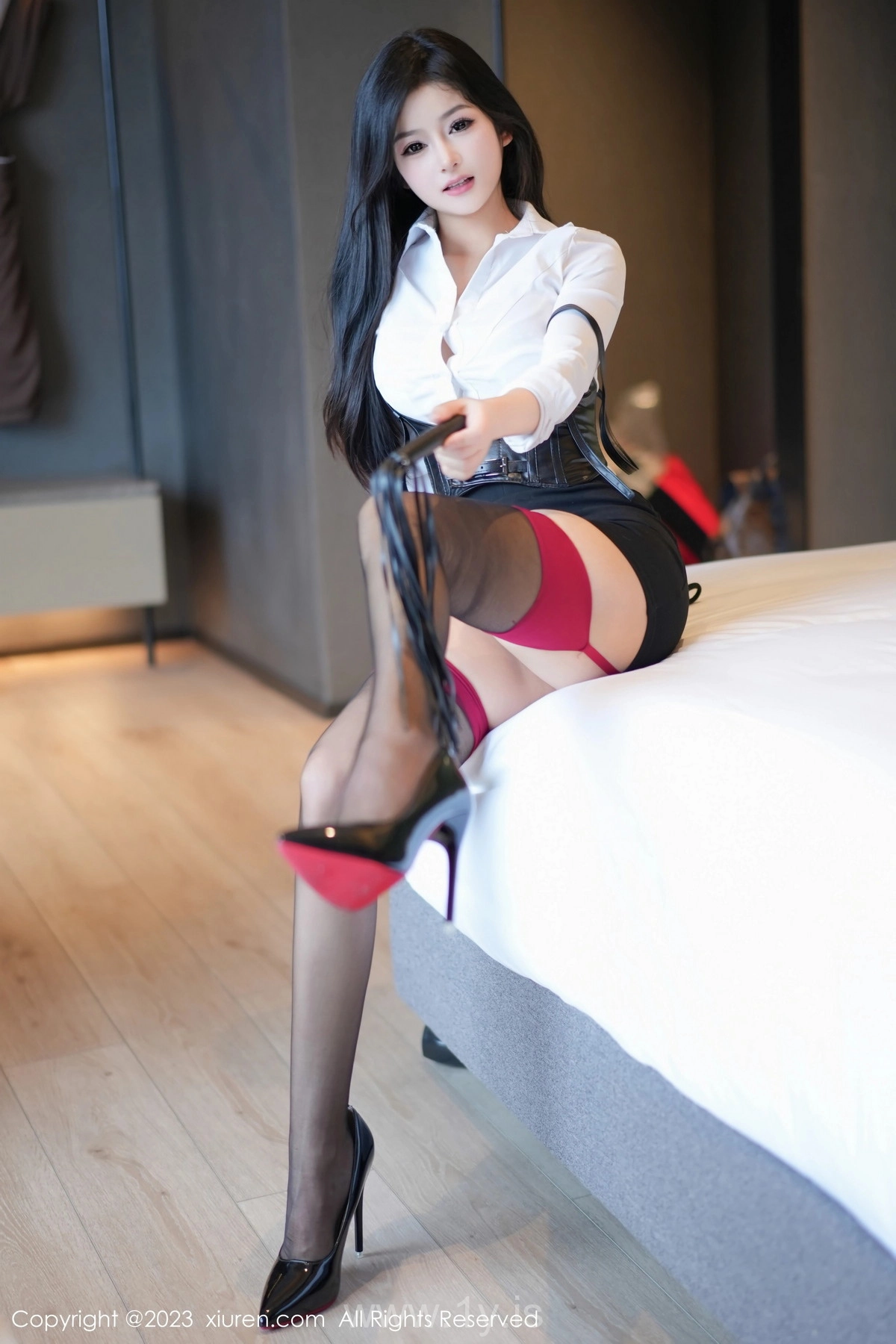XIUREN(秀人网) No.7678 Charming & Playful Chinese Women 譚小靈