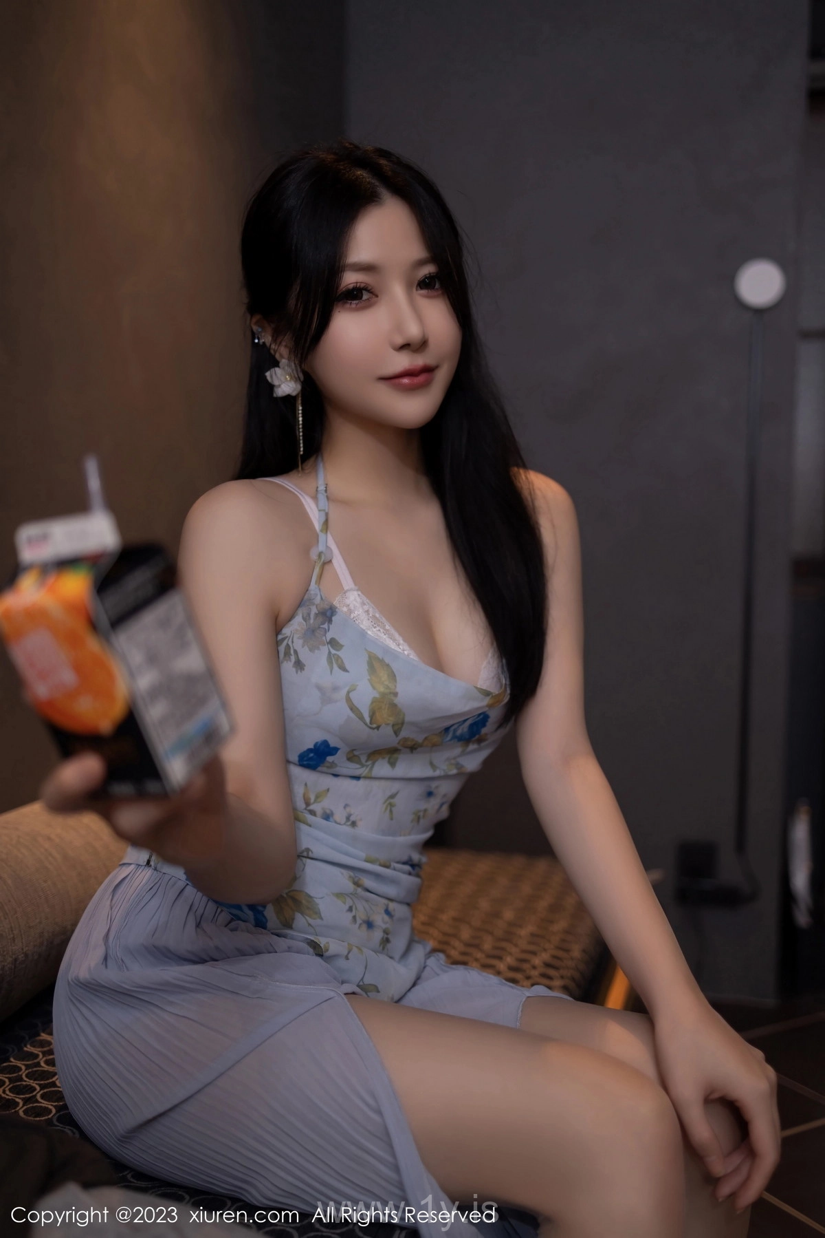 XIUREN(秀人网) No.7681 Sparkling & Pretty Asian Nymph 魚子醬Fish